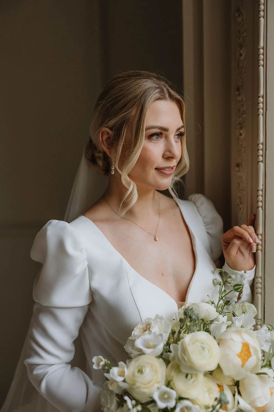 Lemmington-Hall-Editorial-Kate-Rose-Floral-Design-Wedding-Flowers-Kate-Rose-Modern-Floral-Design-4495.jpg