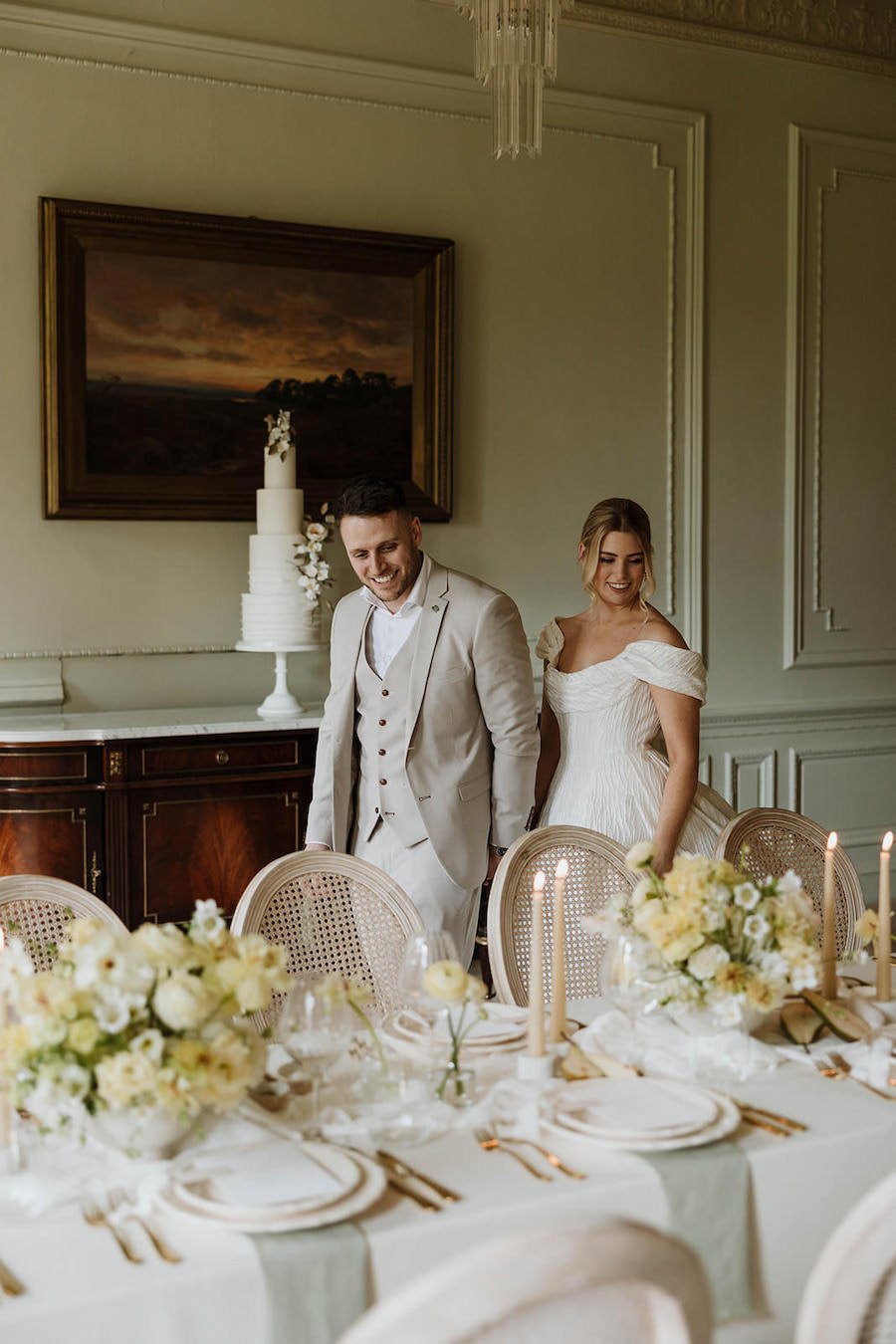 Lemmington-Hall-Editorial-Kate-Rose-Floral-Design-Wedding-Flowers-Kate-Rose-Modern-Floral-Design-5467.jpg