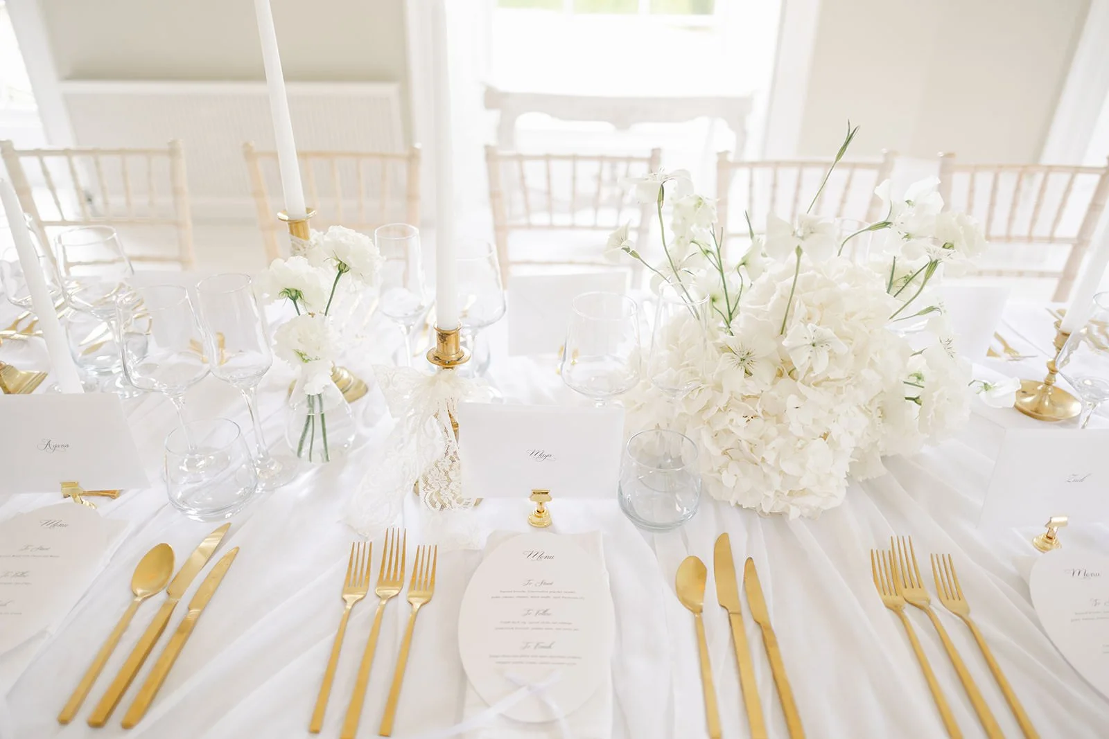 The-Wootton-Hall-Estate-Editorial-Wedding-Editorial-Wedding-Flowers-Kate-Rose-Modern-Wedding-Florist-Maya+Zach- 059.jpg
