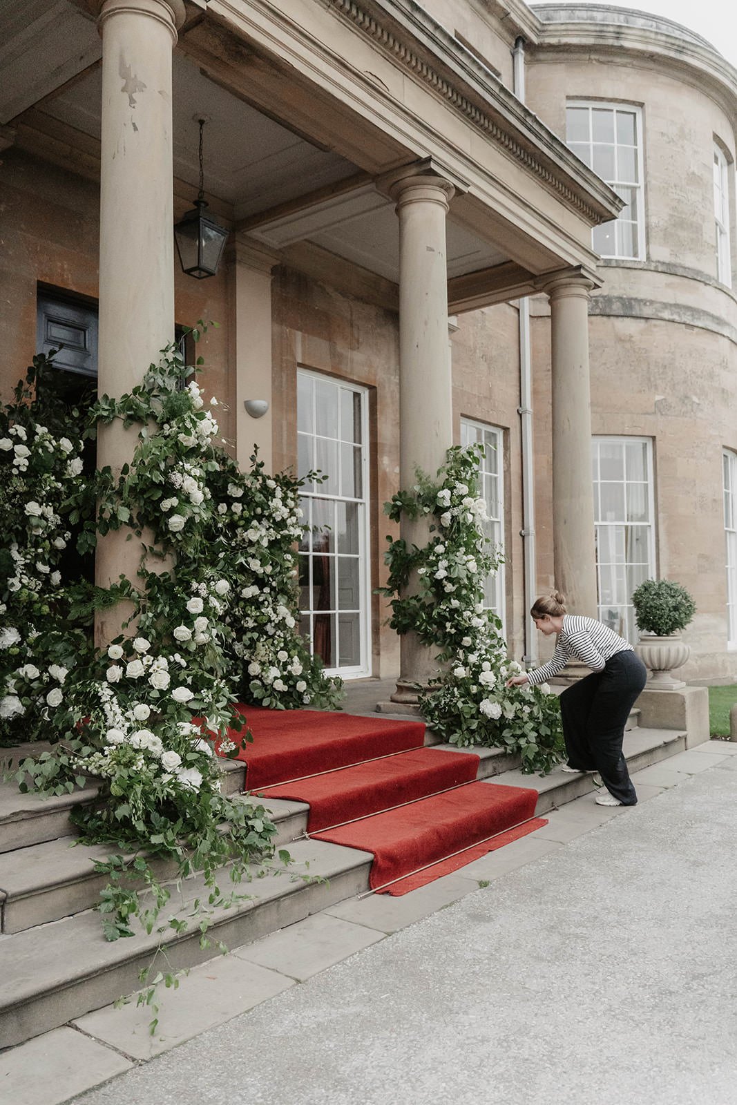 Rudding-Park-Wedding-Flowers-Kate-Rose-Modern-Floral-Design-Charlotte-Nelson-Photography-00624.jpg