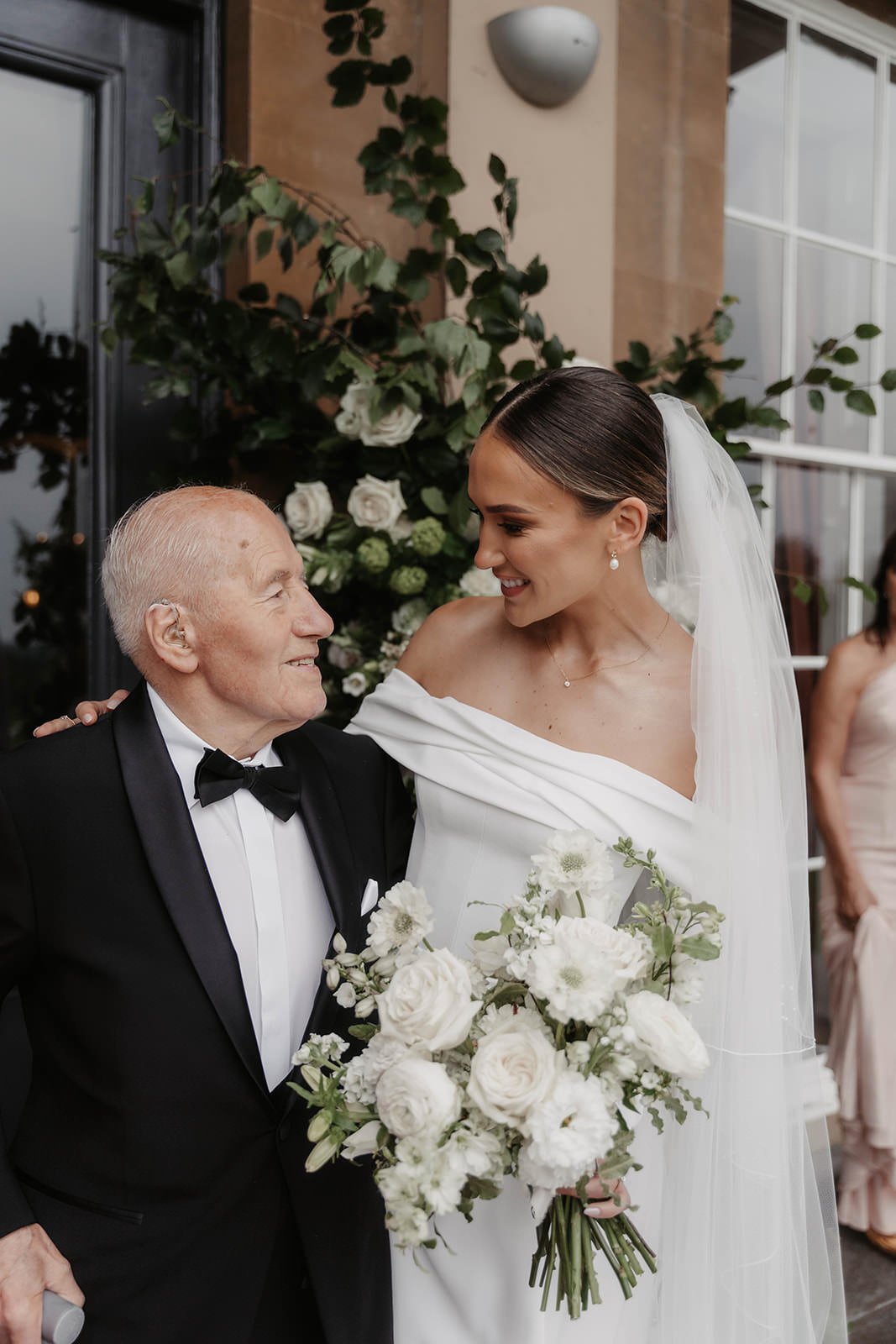 Rudding-Park-Wedding-Flowers-Kate-Rose-Modern-Floral-Design-Charlotte-Nelson-Photography-01525.jpg