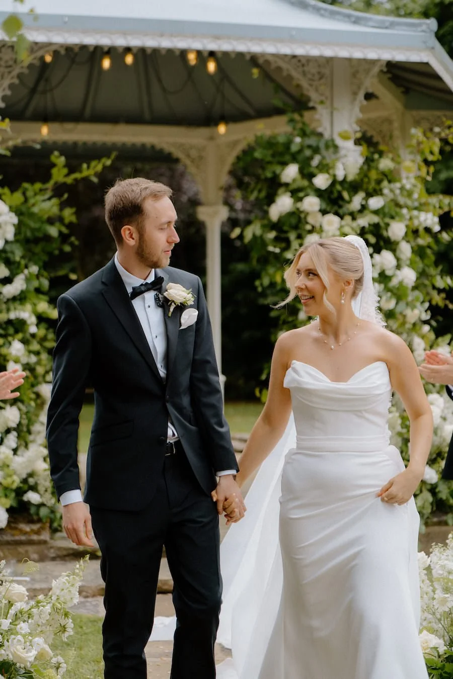 Romantic-Wedding-Flowers-Kate-Rose-Floral-Izzie&Harry-Thicket-Priory-Wedding-Flowers-569.jpg
