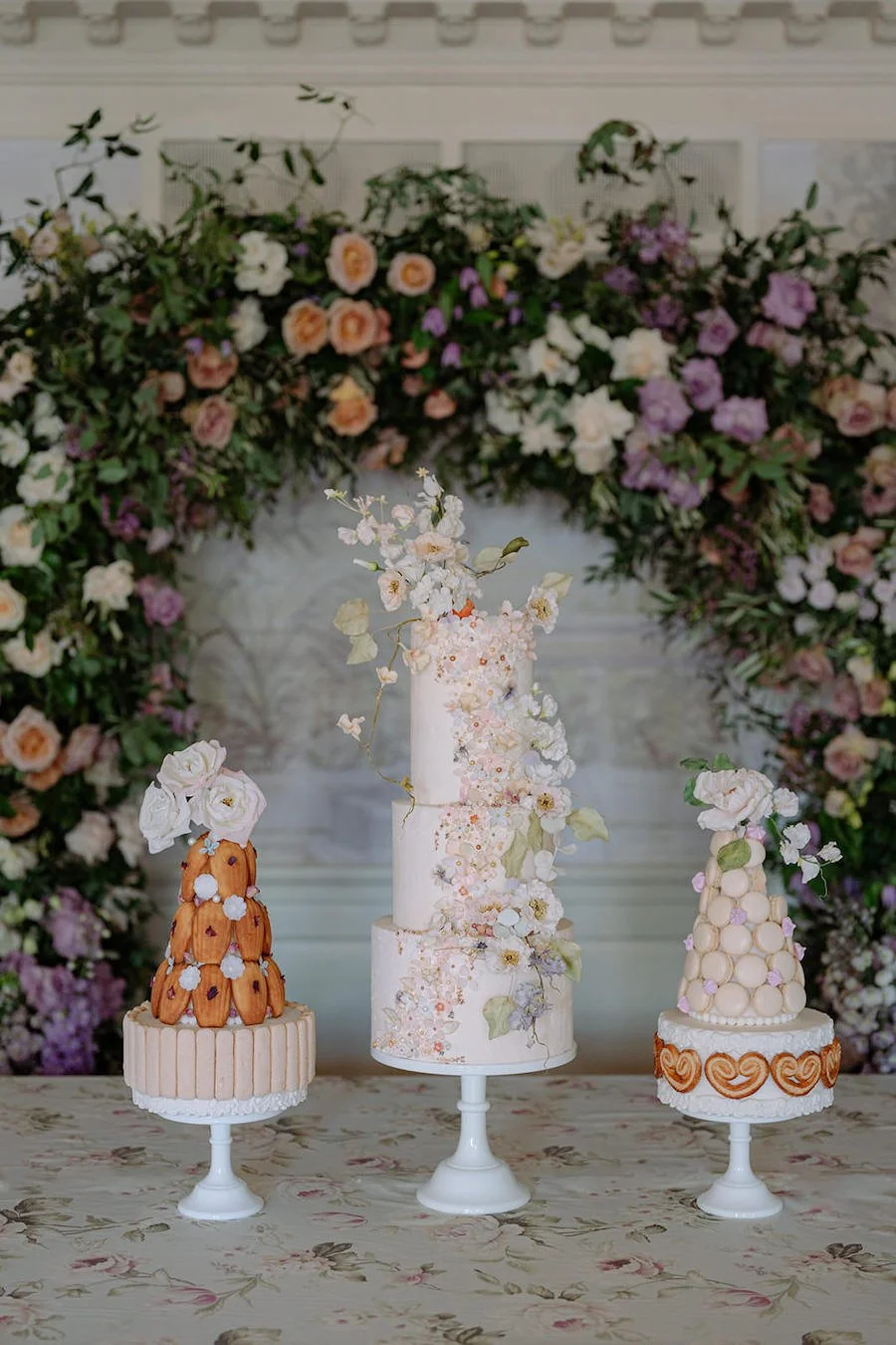 Bridgerton-Wedding-Inspiration-Wedding-Flowers-Kate-Rose-Modern-Floral-Design-Kamila-Nowak-Photography-76.jpg