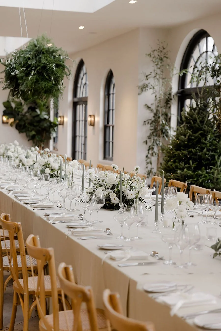 Middleton-Lodge-Wedding-Flowers-Kate-Rose-Modern-Floral-Design-India-Adam-584.jpg
