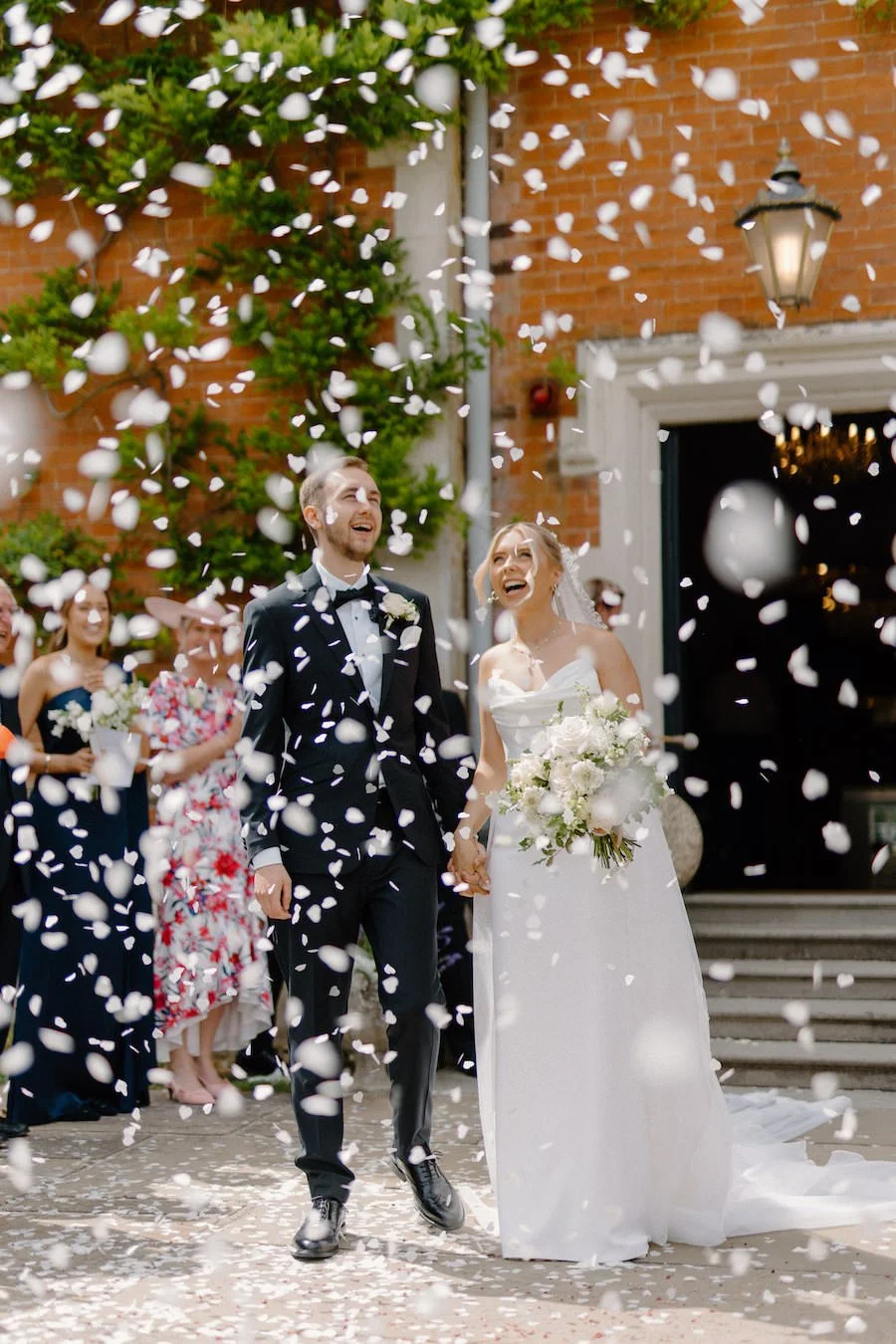Romantic-Wedding-Flowers-Kate-Rose-Floral-Izzie&Harry-Thicket-Priory-Wedding-Flowers-589.jpg