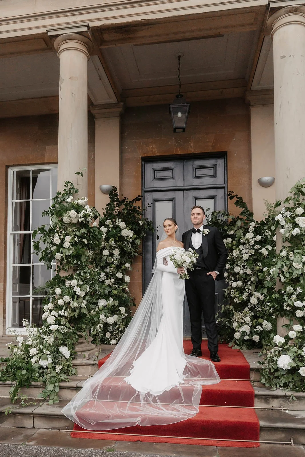 Rudding-Park-Wedding-Flowers-Kate-Rose-Modern-Floral-Design-Charlotte-Nelson-Photography-01466.jpg