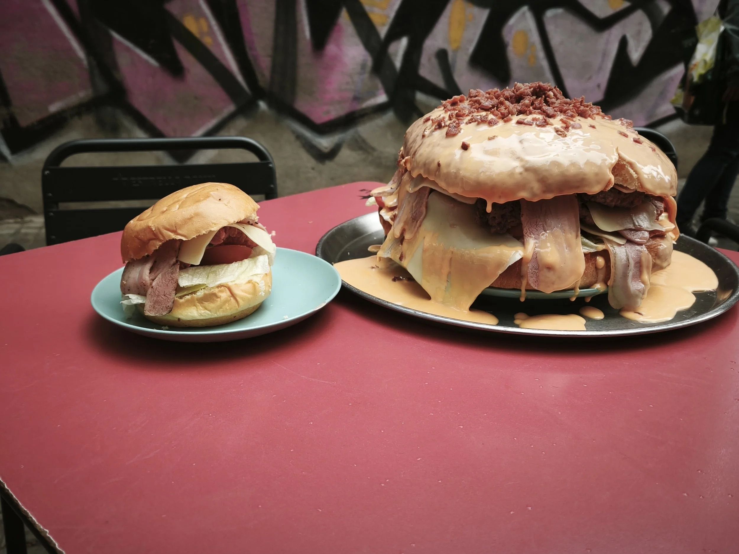 👉 Servicio Media Buyer: campañas en Meta, TikTok y Google Ads con enfoque estratégico.