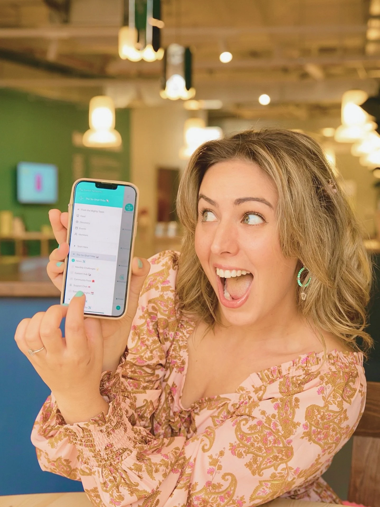 🥥 BREAKING NEWS 🥥 Instagram just launched a feature that books holidays directly from your posts 😱✈️

April Fools&hellip; but imagine?! 
Come on Insta, give one for the travel agents 🥂

Until then, we&rsquo;ll stick to creating content that actua