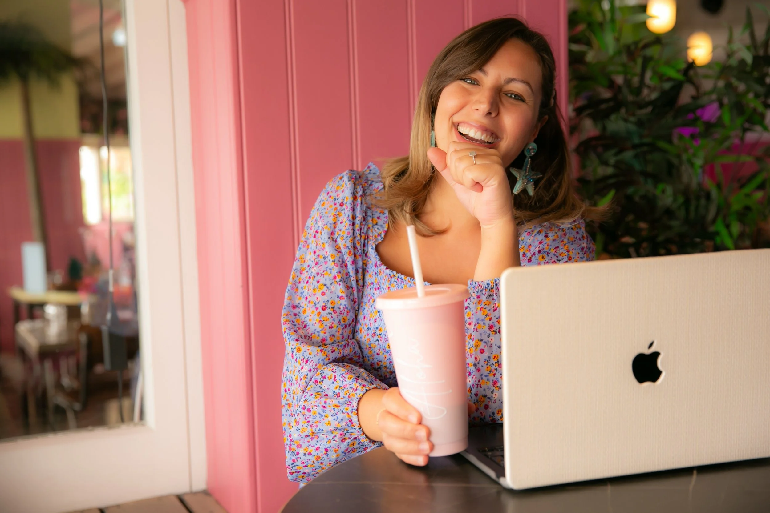 social media for travel agents