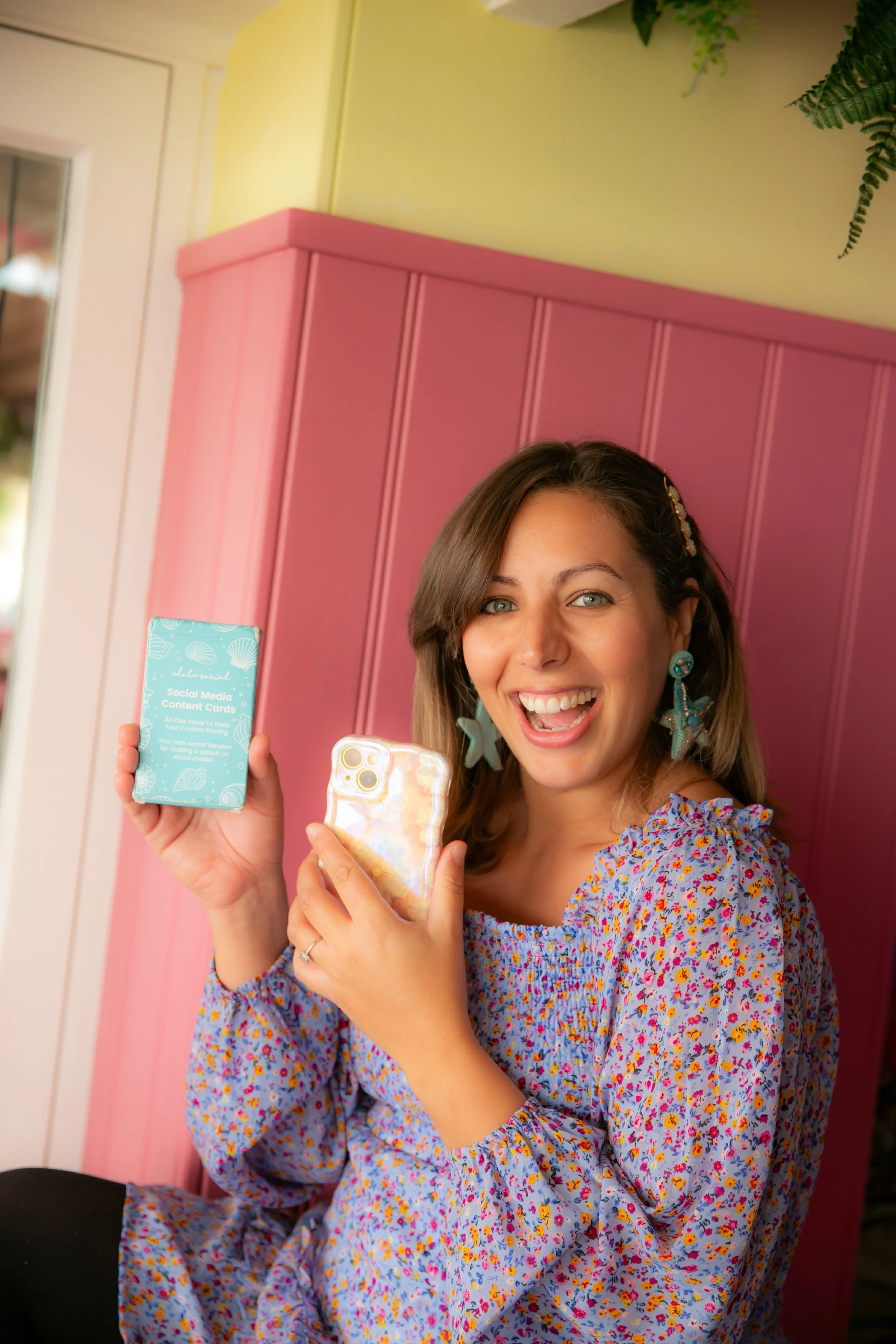 Content Cards for Social Media