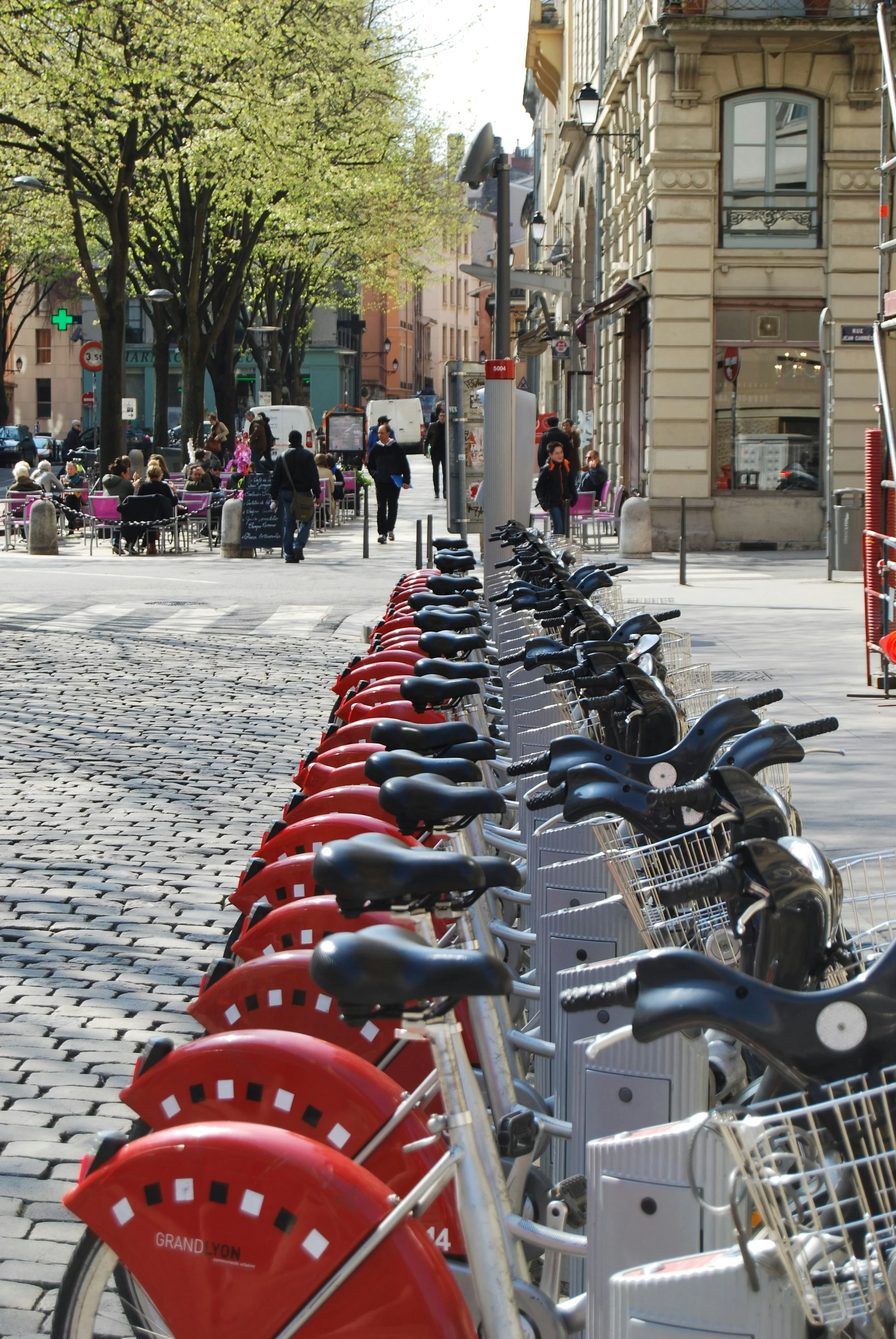 Next steps opschaling deelmobiliteit deel III: investeren in nieuwe samenwerkingsmodellen