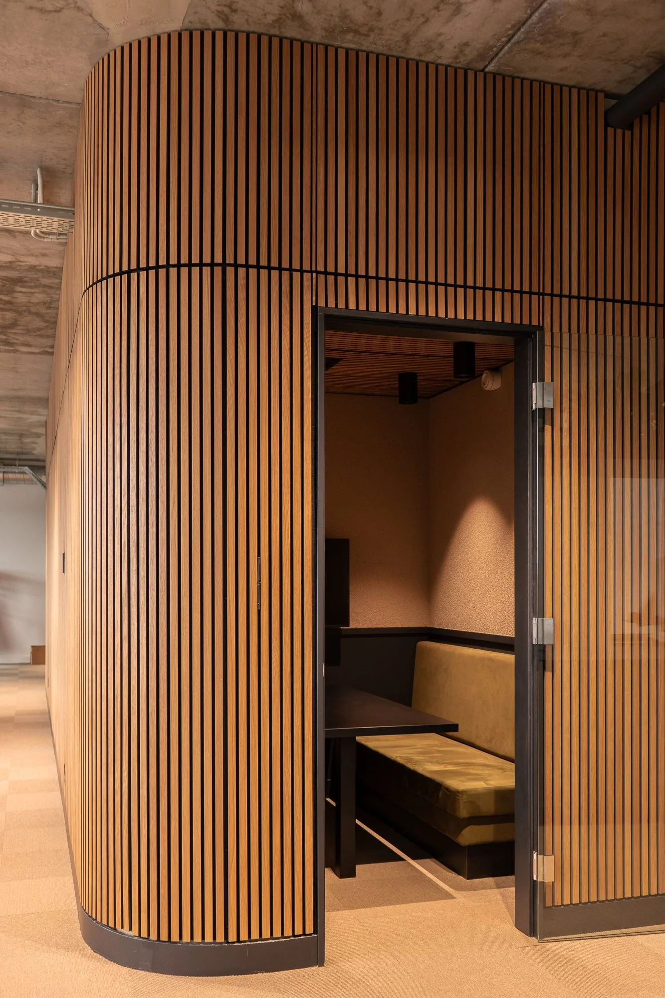 Modderkolk Kantoor 4.jpg