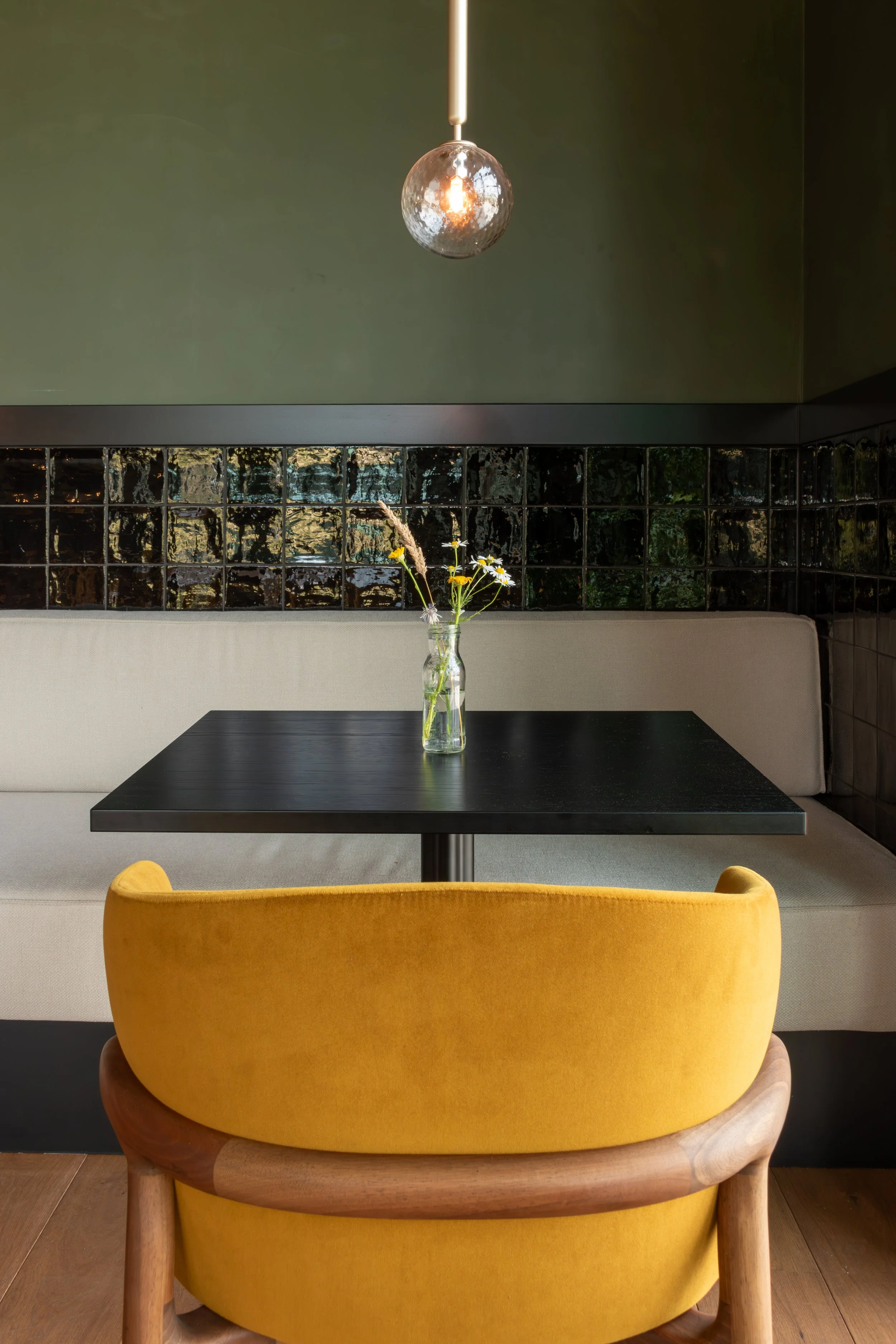 Modderkolk restaurant 12.jpg