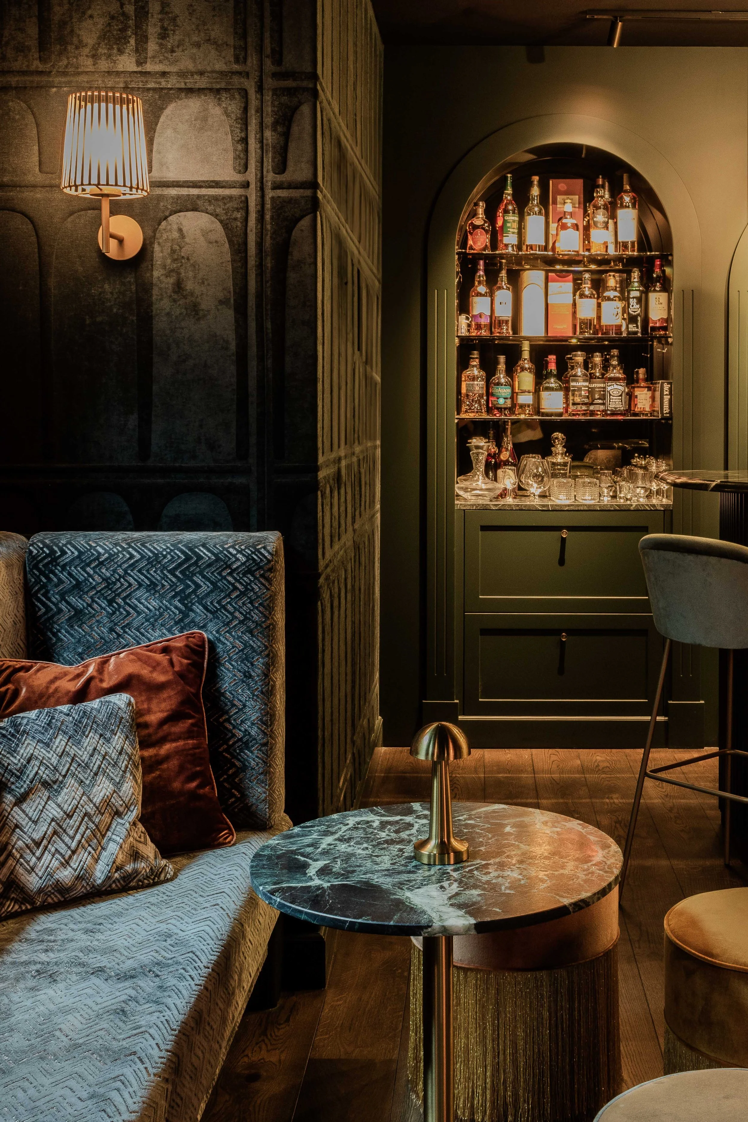 surrounded by the forest-15.jpg