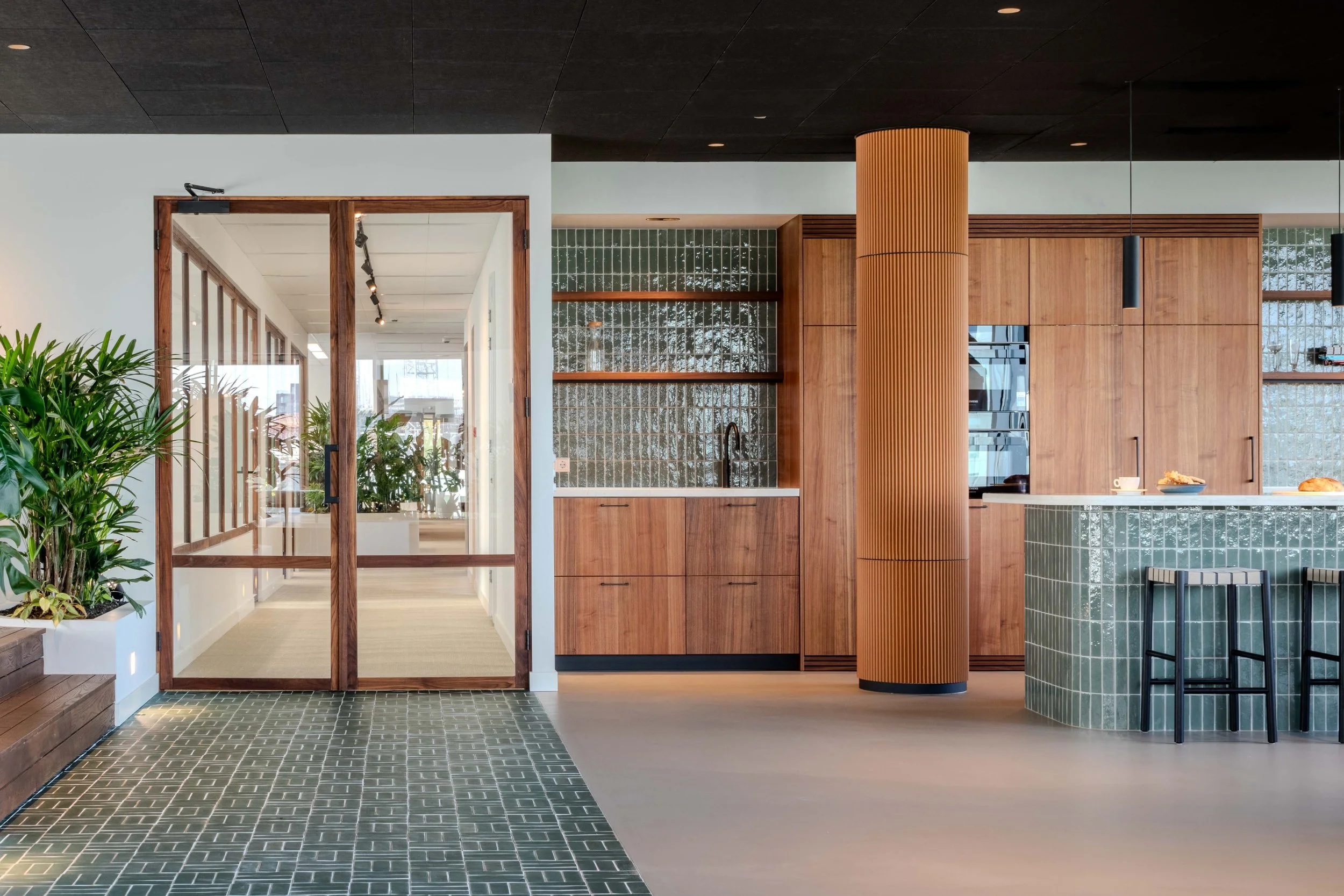 Amco extra lowres-16.jpg