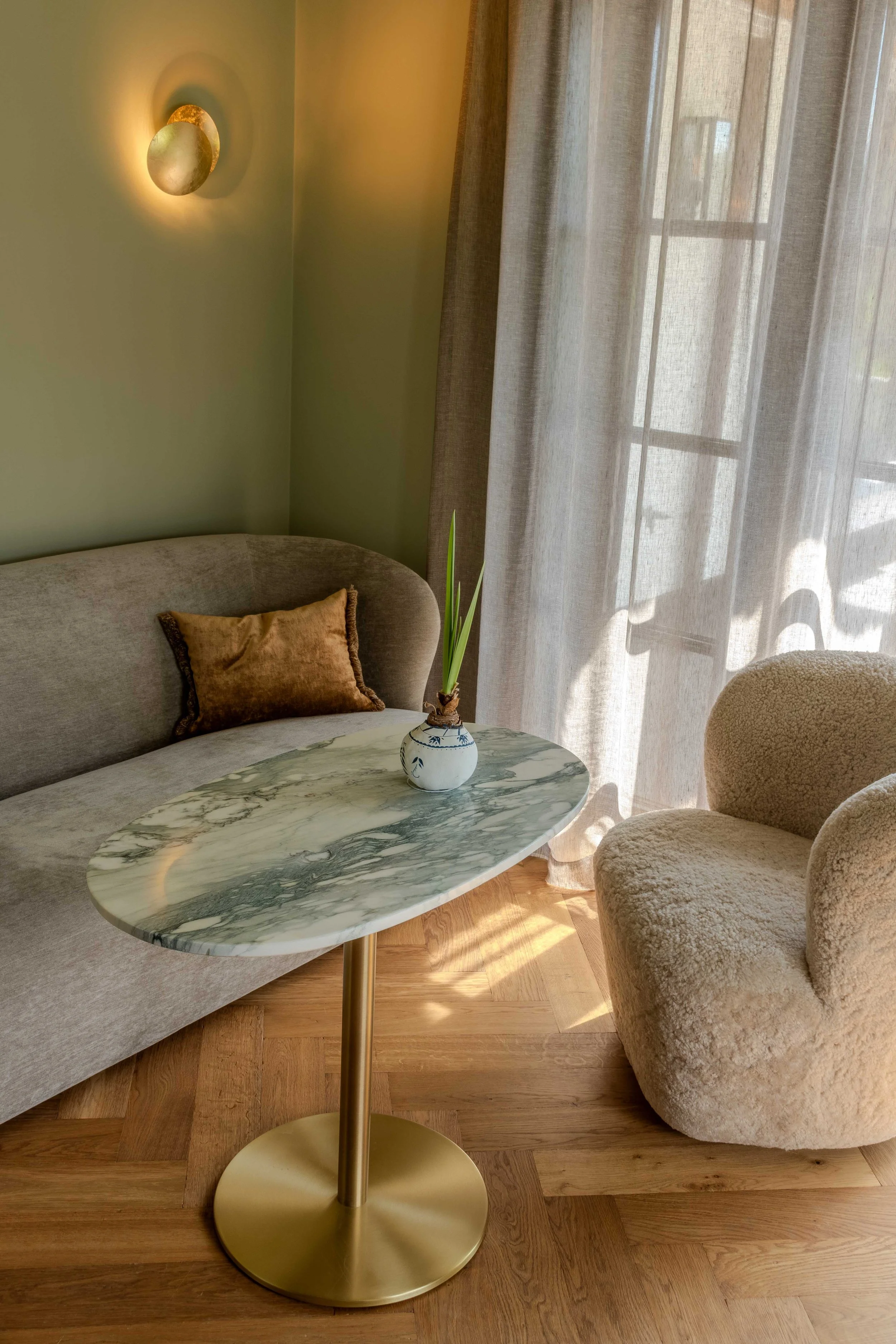 surrounded by the forest-22.jpg