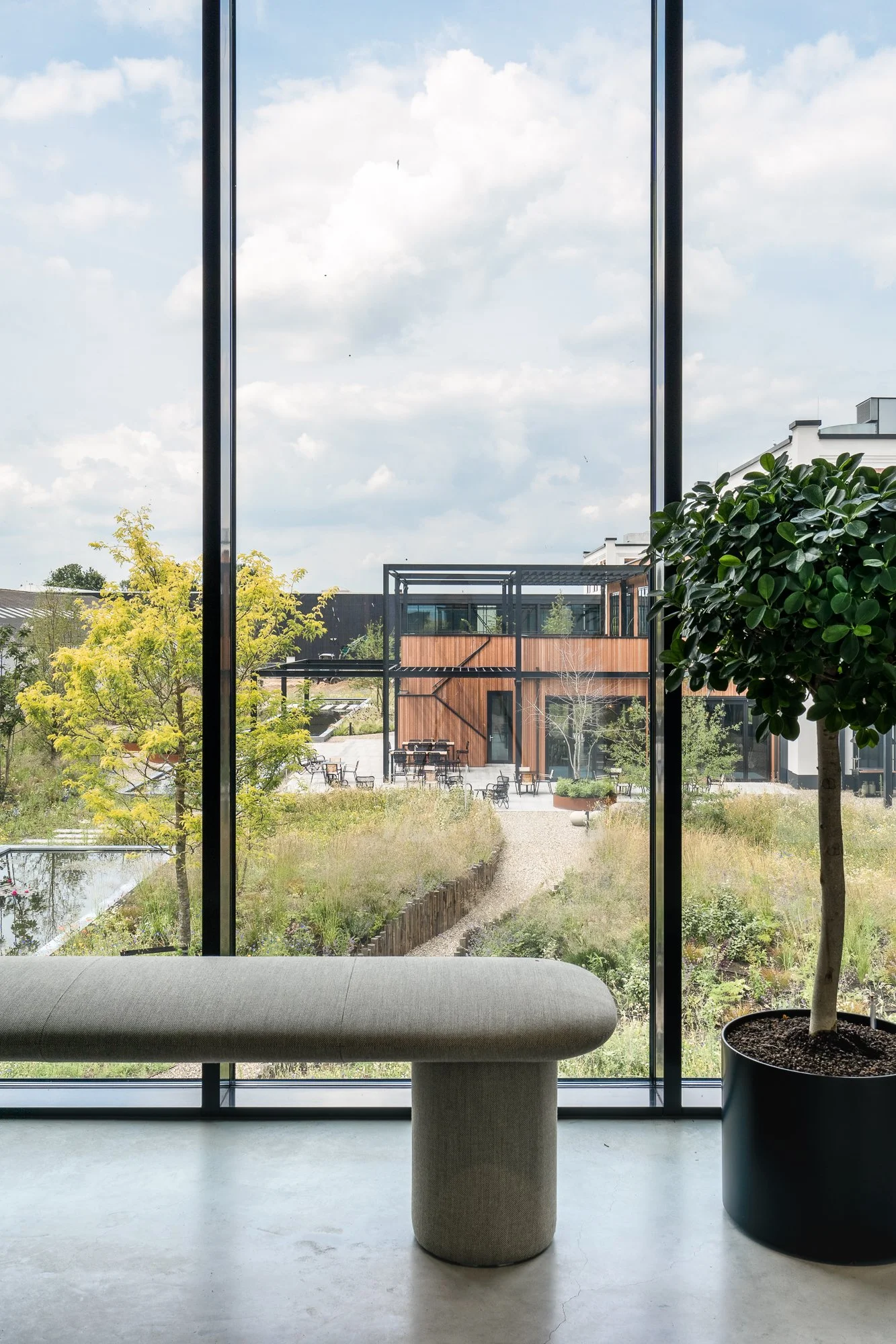 Modderkolk Buiten 1.jpg