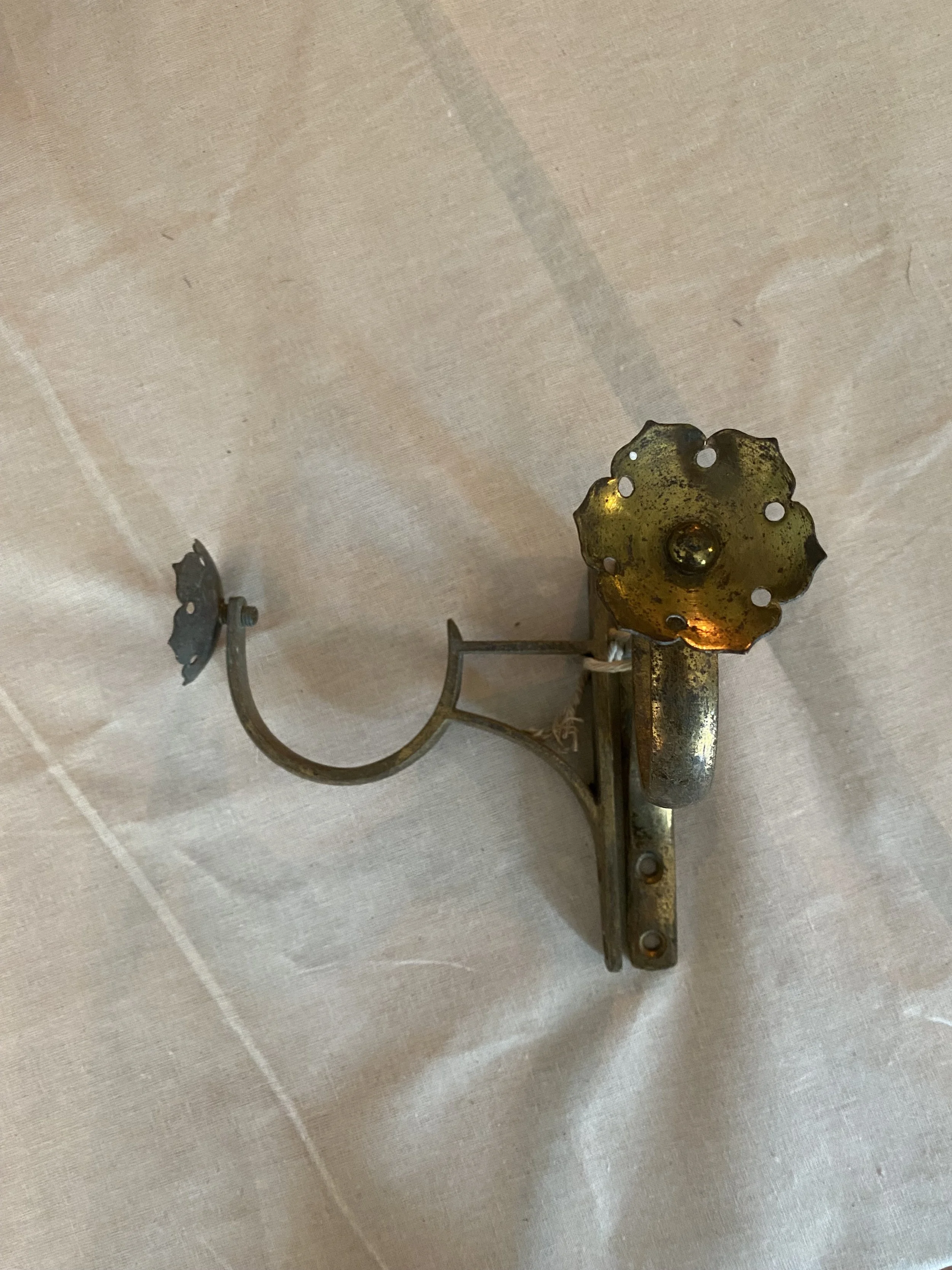 Art craft brass gilt rod holders $280