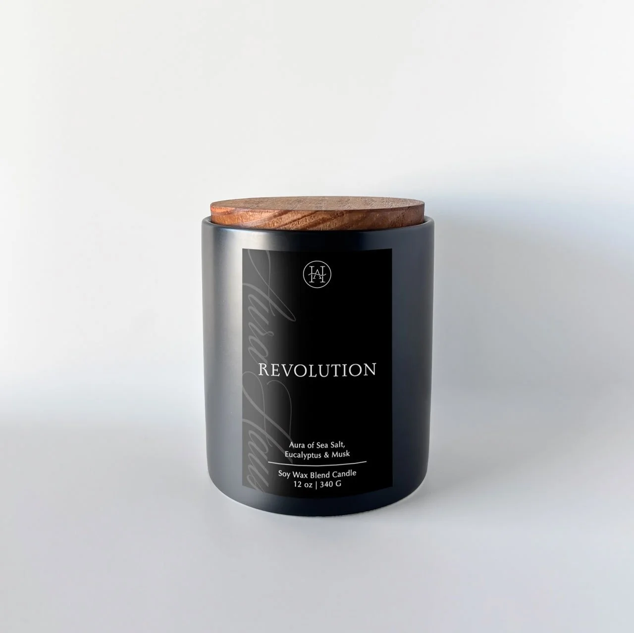 Revolution Luxury Candle