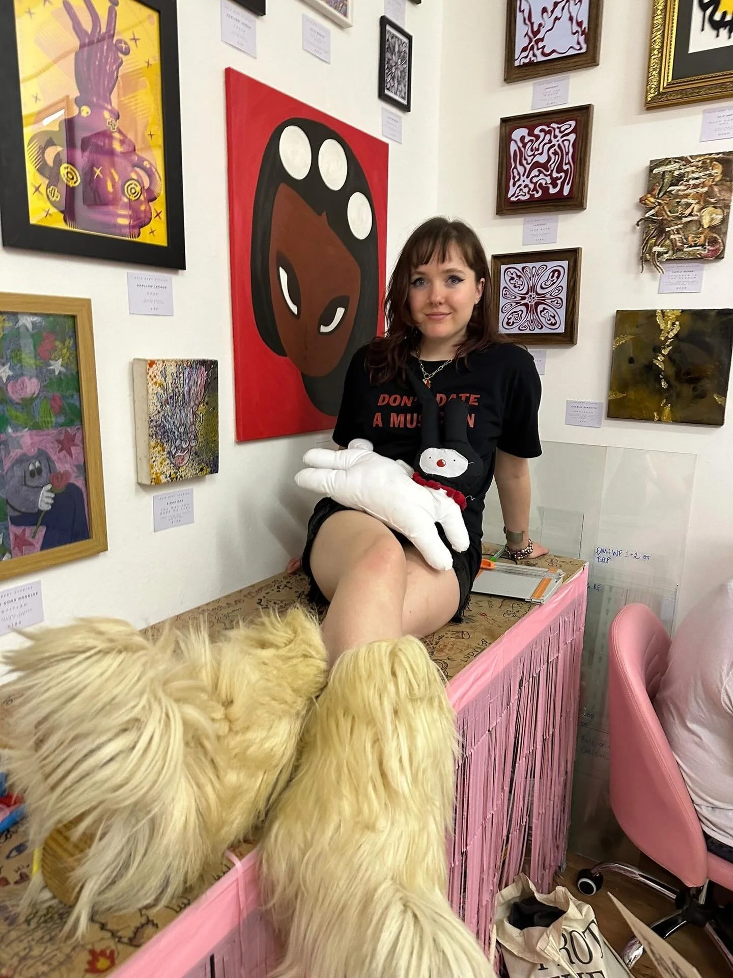 The voices unbound private view was mind blowing :) so wonderful. Thank you so much @acidbabystudios so much love - also I&rsquo;m very sorry for sitting on the desk that was cheeky, the drink tokens went to my head