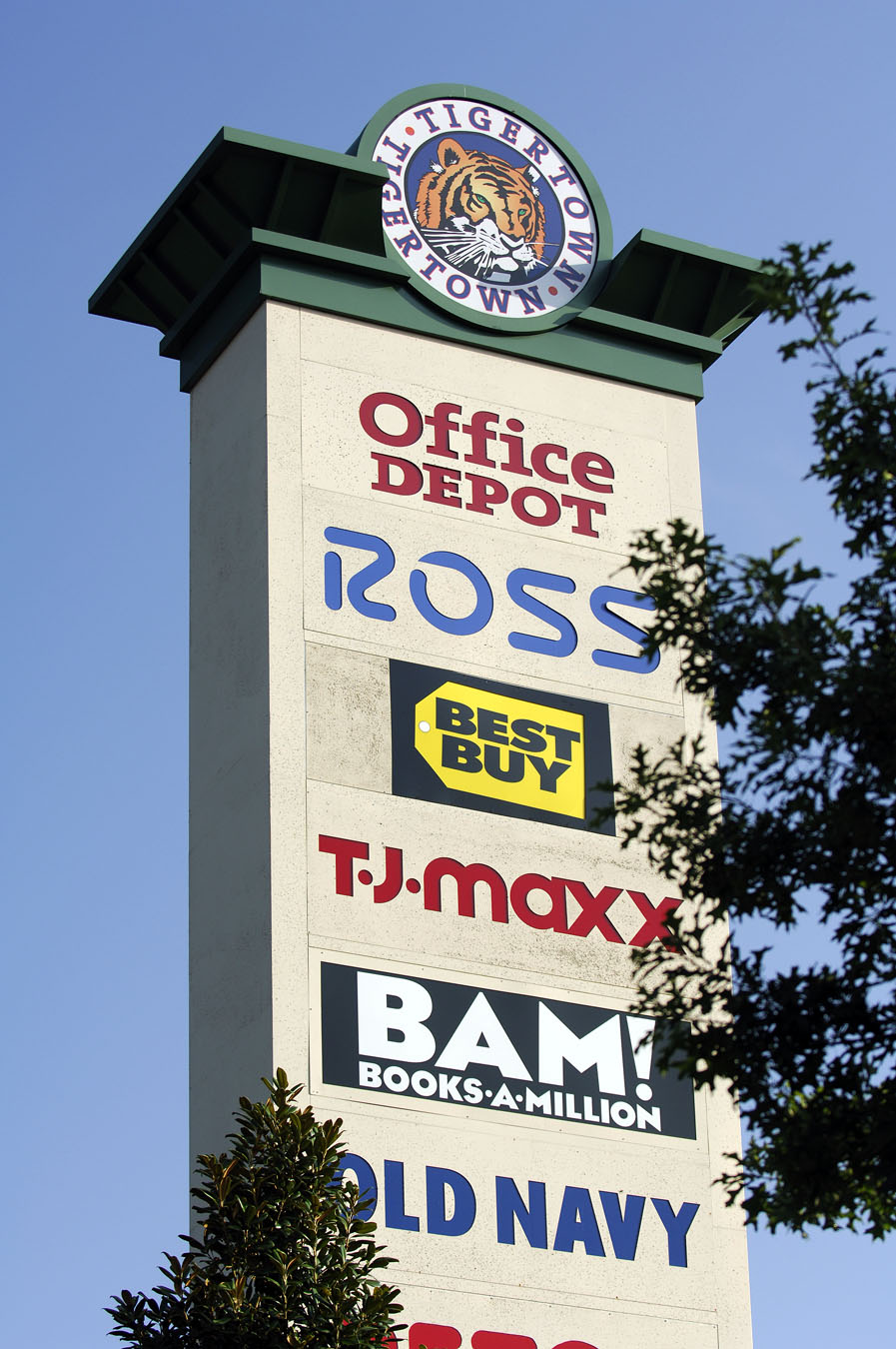 Mon Sign Labeled 092706 TigerTown Opelika AL.png