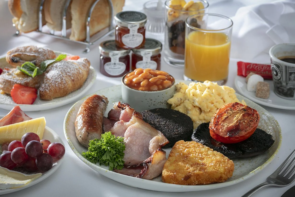 BW WOUGHTON HOUSE.jpg