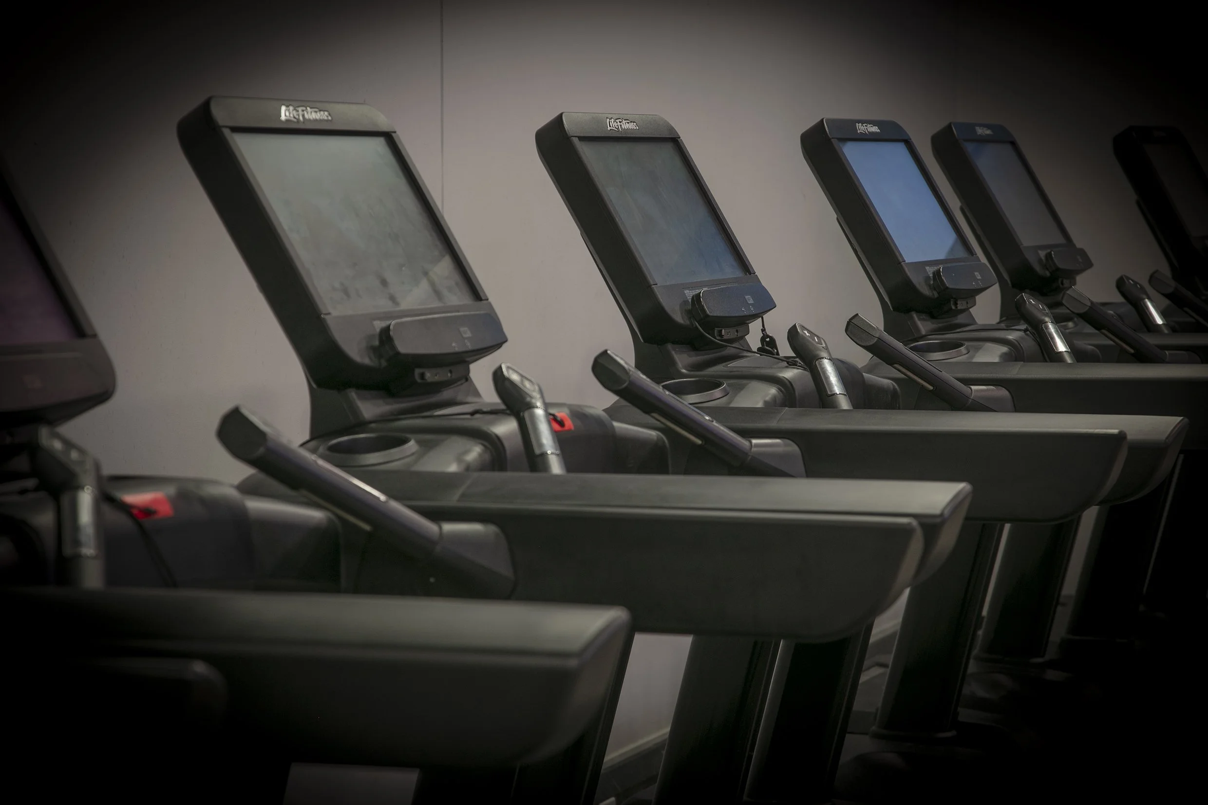 HAMPSHIRE COURT GYM-13.jpg