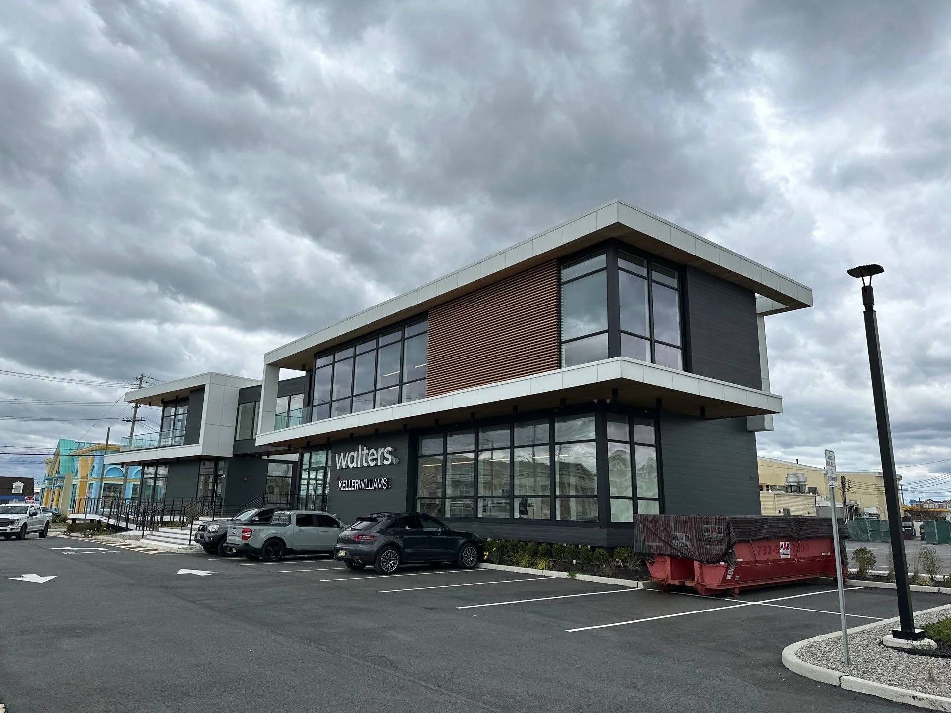 Exterior_Building.jpg