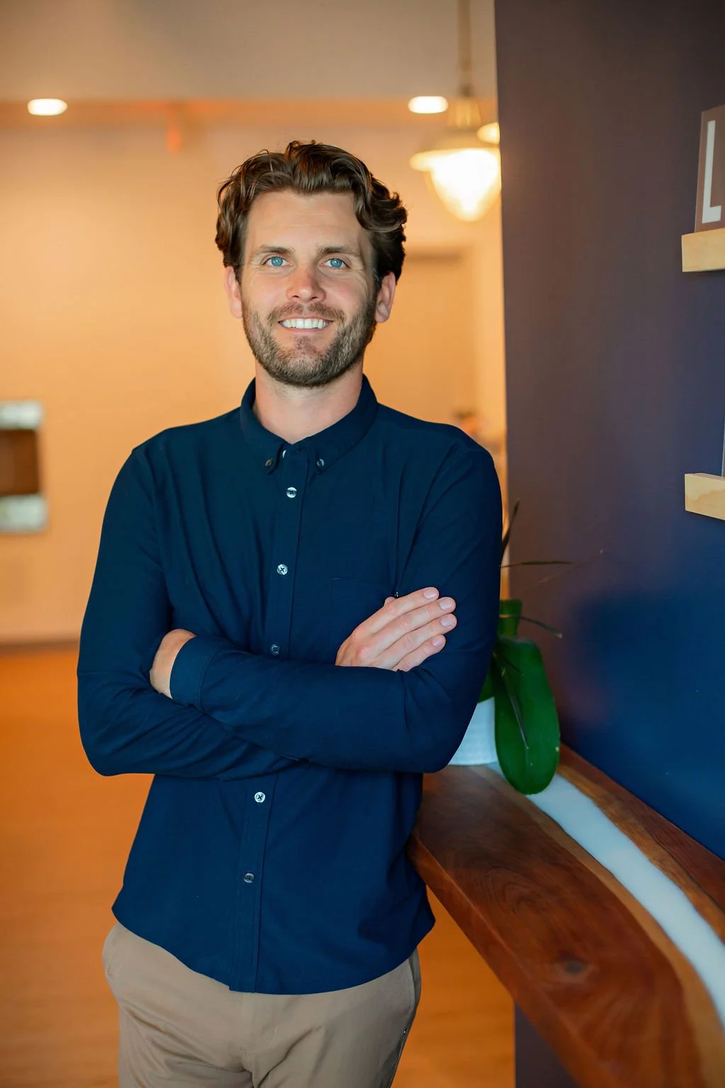 Pete Brettingen, owner and chiropractor at family chiropractic clinic Lake Life Chiropractic