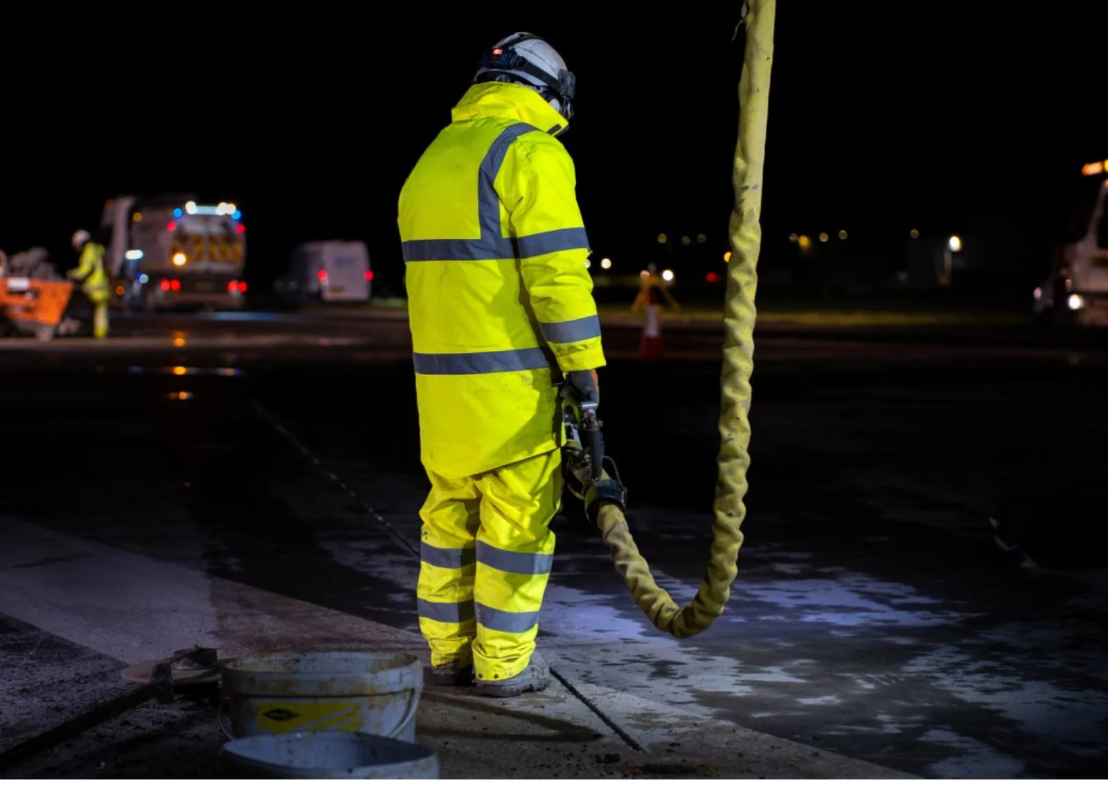 hot applied extruded sealant application  on UK major airport.