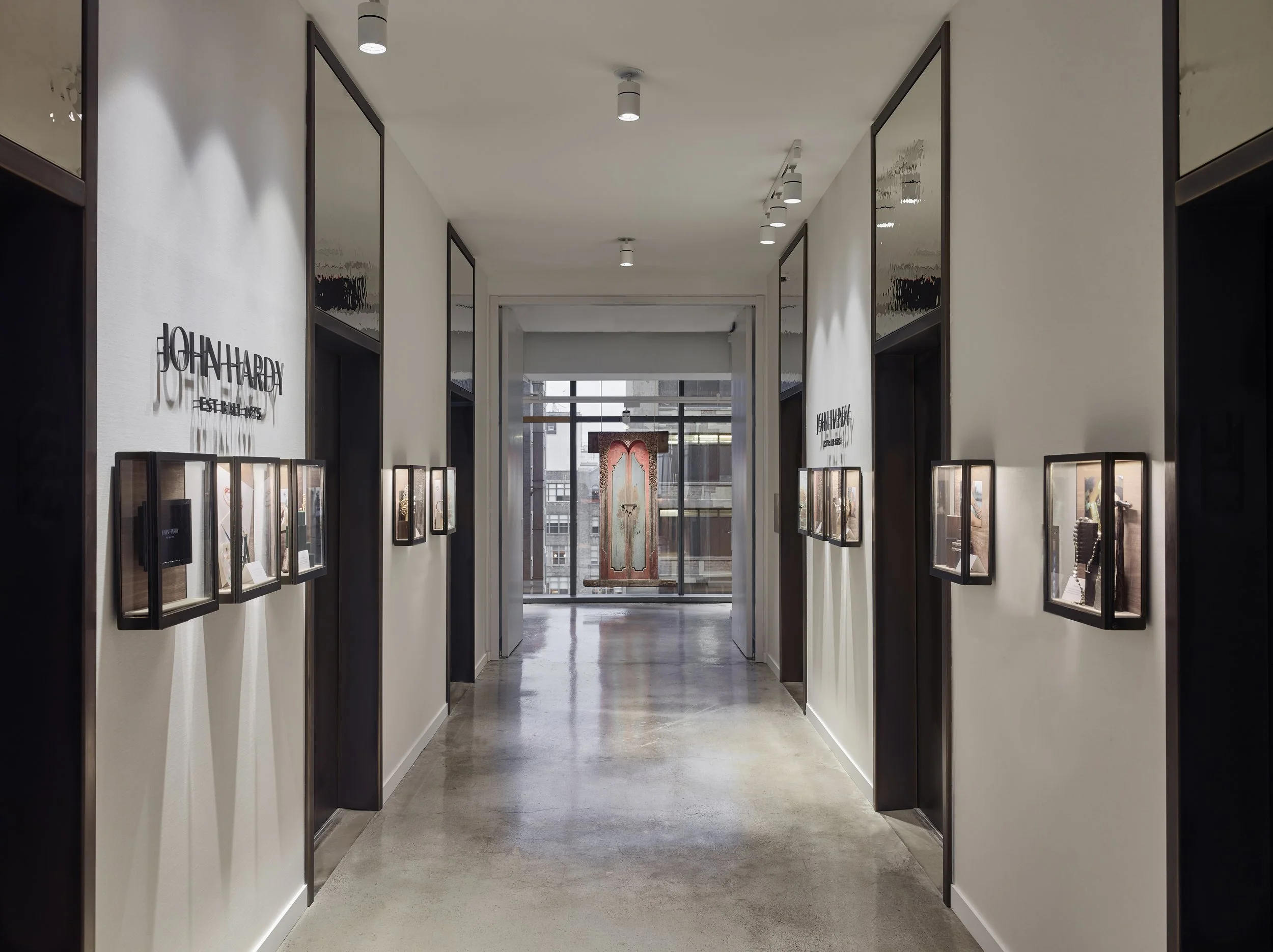 John Hardy_Office_07.jpg