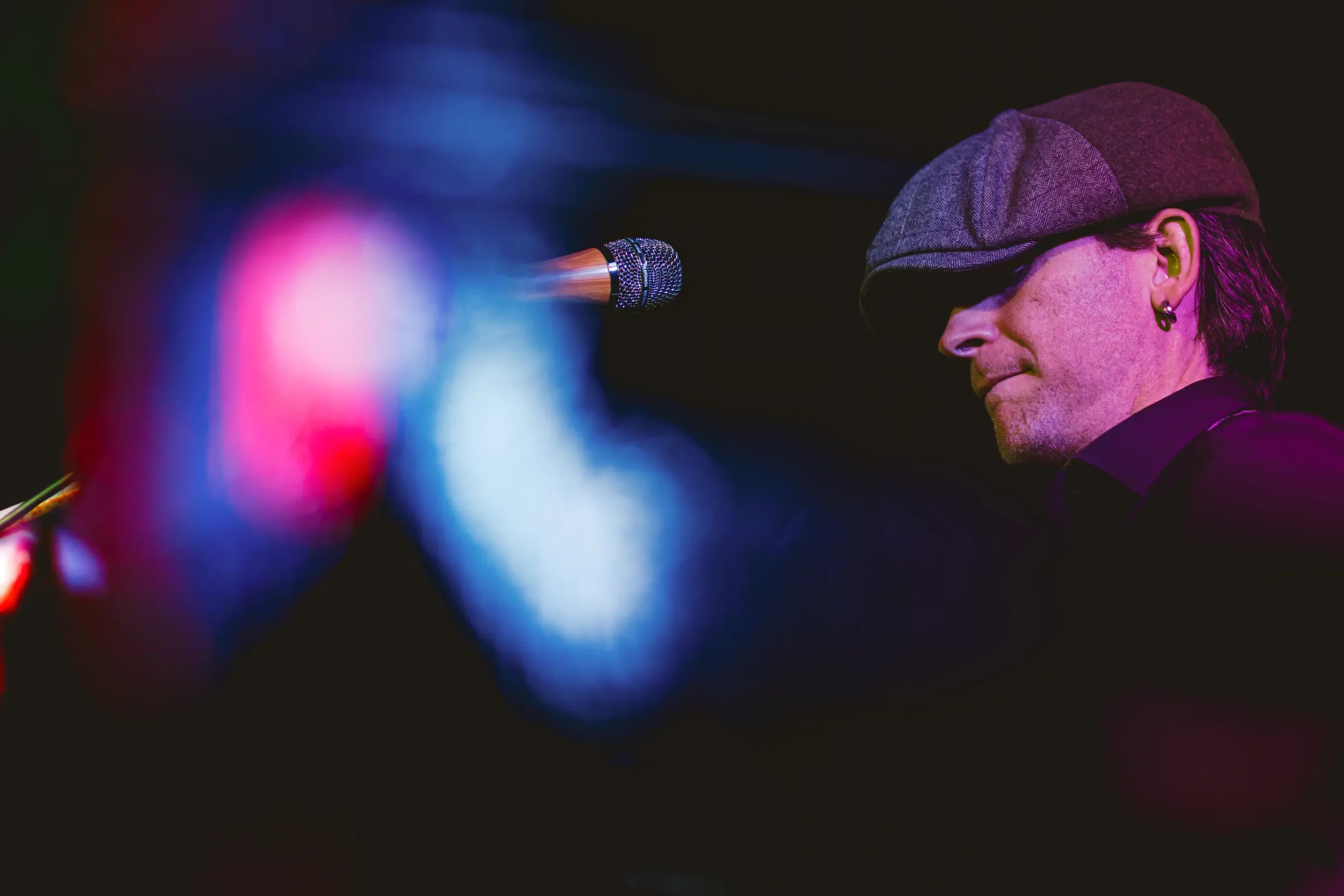 BB3 Live at The Thomas Tripp in Christchurch Dorset - Live music photography