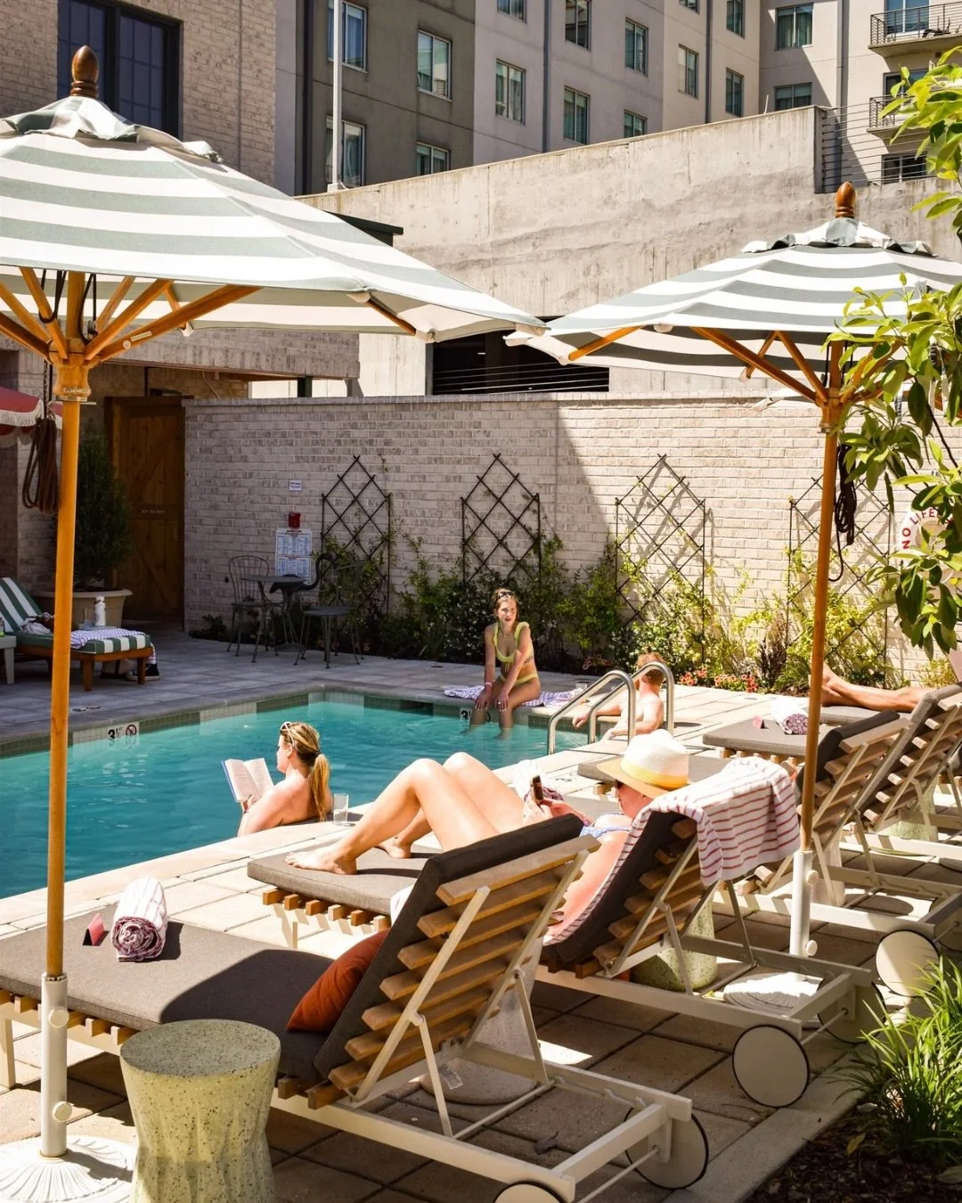 We have your summer plans on lock 📞 Oasis for the Nashville pool plug &mdash;

 @thechloenashville 
@drift.hotels 
@saltranch 
@whitelimozeennash 
@neuhoffresidences 
@glowbirdnashville