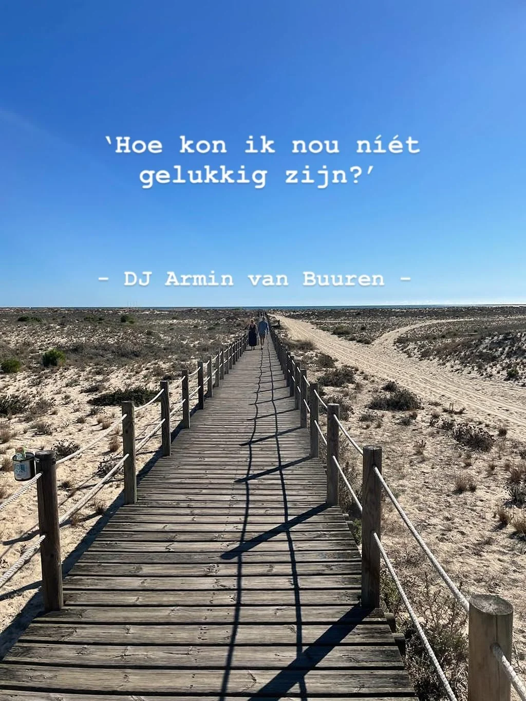 Interview in het #financieeldagblad 

DJ Armin van Buuren

Een man die wereldwijd met succes podia vult&hellip; en ook 
zichzelf kwijtraakte.

Hij praat niet over de glans.
Maar over de leegte.
De eenzaamheid die hem stilletjes inhaalde&hellip;
Terwi