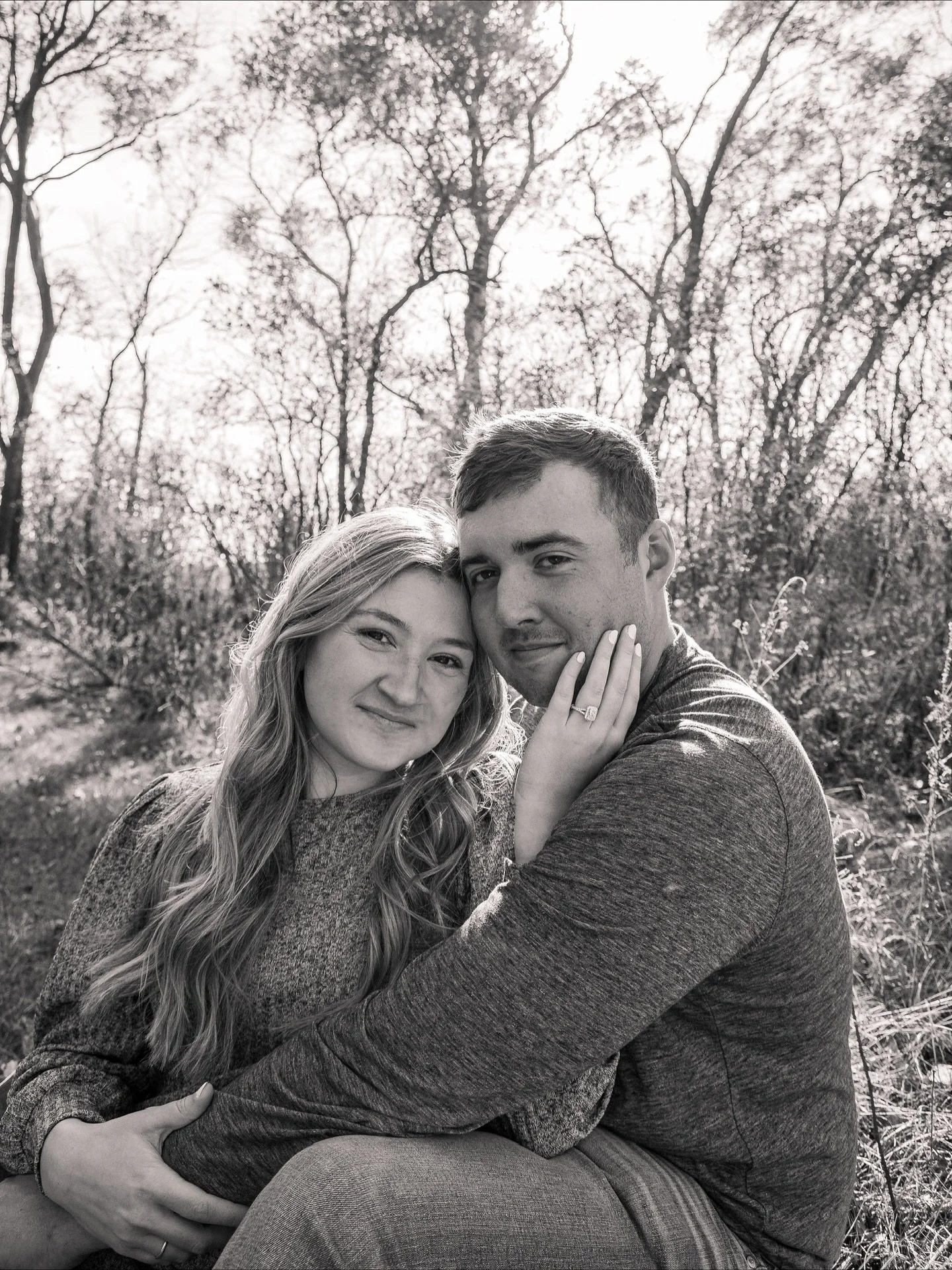 ✨🌾🤎

#enggagement #photoshoot #engagementsession #couplephotography #photographer #midwestweddingphotographer #southdakotaphotographer #engagementphotos