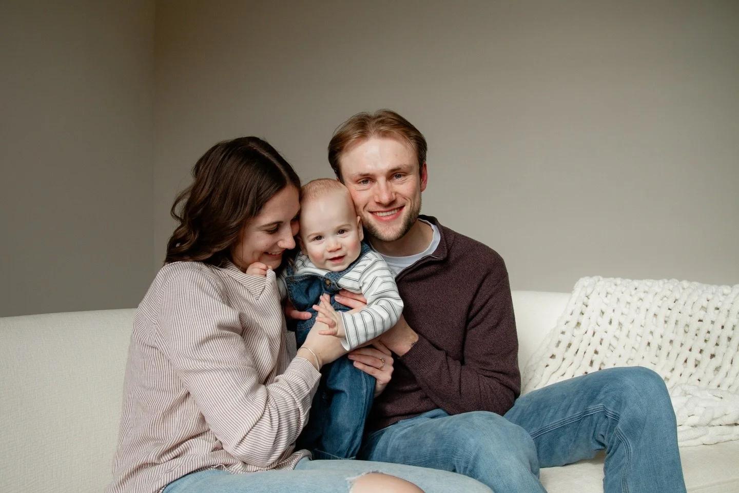 Party of 3💌☁️🎞️

The sweetest Valentine&rsquo;s Day spent shooting this fam!!

@thewhiteframebrookings 
#southdakotaphotographer #mnphotography #studiophotography #midwestphotographer #brookingsphotographer