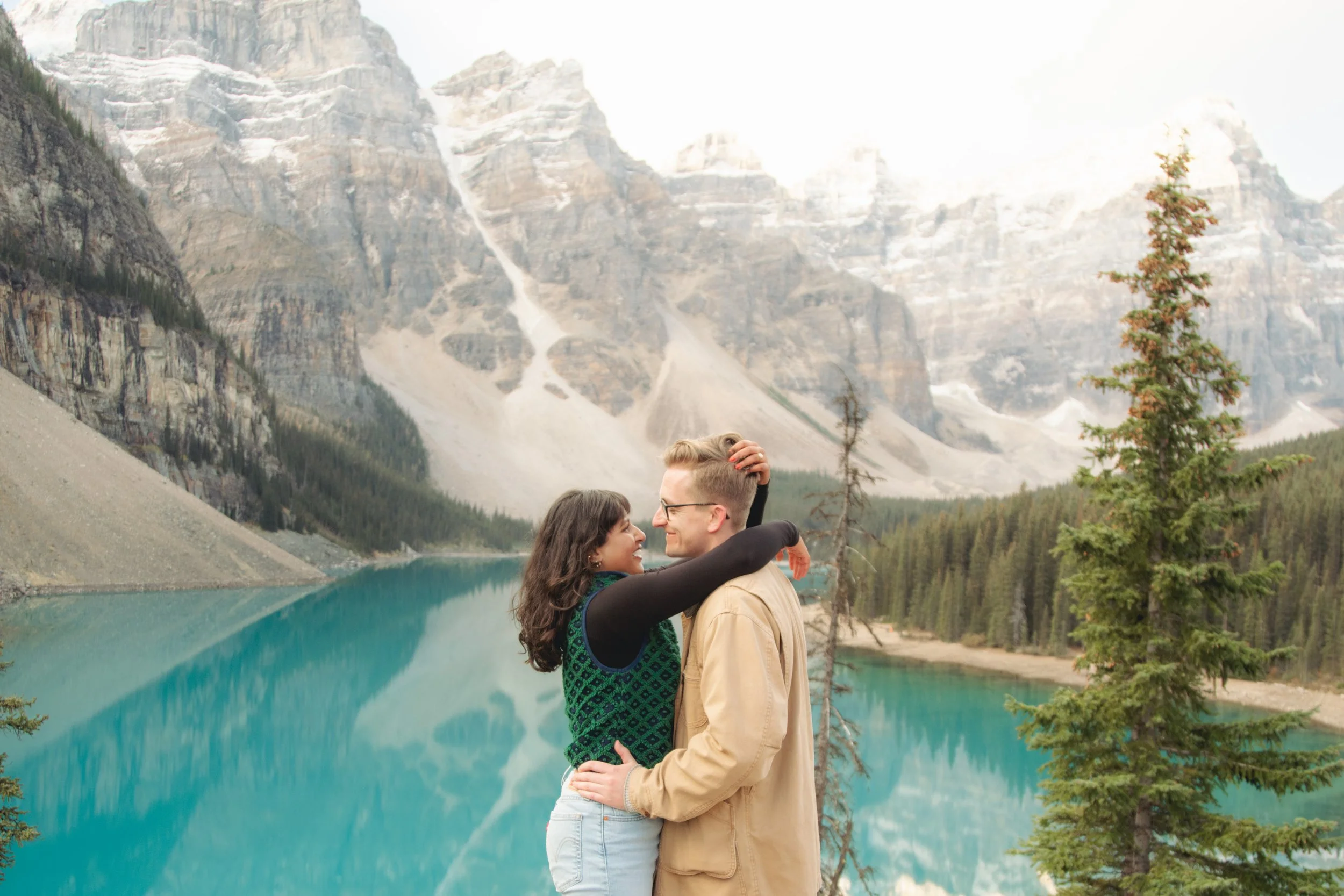 SurpriseProposalatLakeMoraine-Bottrel&Co(bottrel.co)-GriffinandRachel-Final-40.jpg