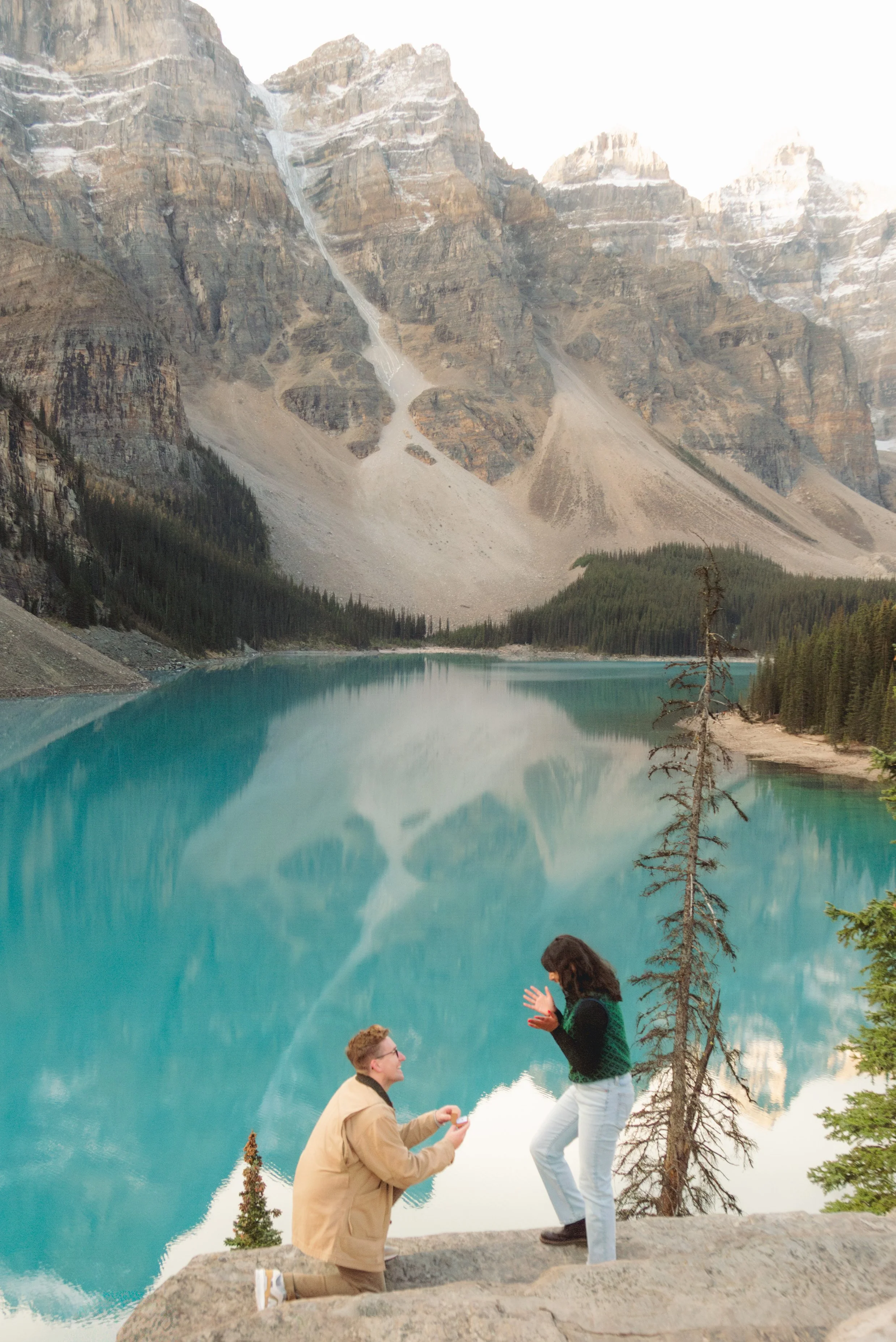 SurpriseProposalatLakeMoraine-Bottrel&Co(bottrel.co)-GriffinandRachel-Final-18.jpg