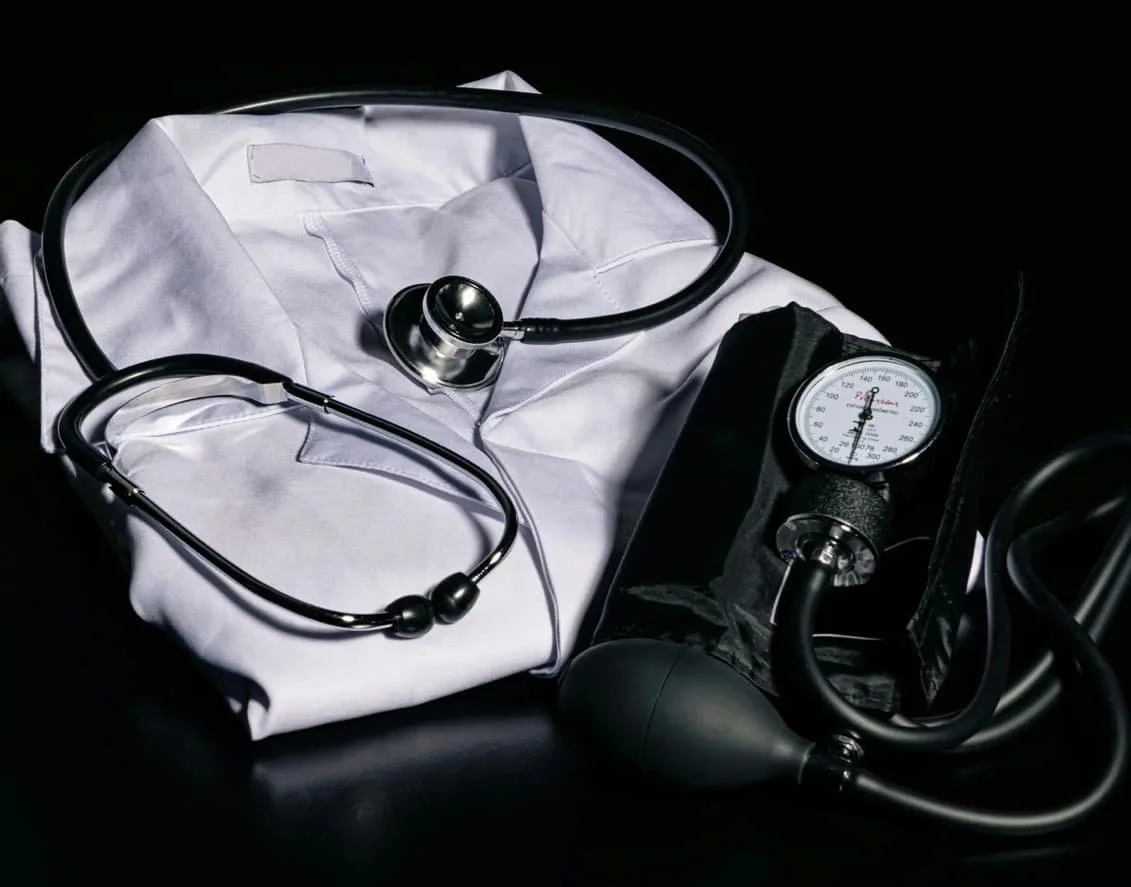 Bag Bar licensed PA-C clinician staff, physician-supervised mobile IV therapy Monmouth County NJ