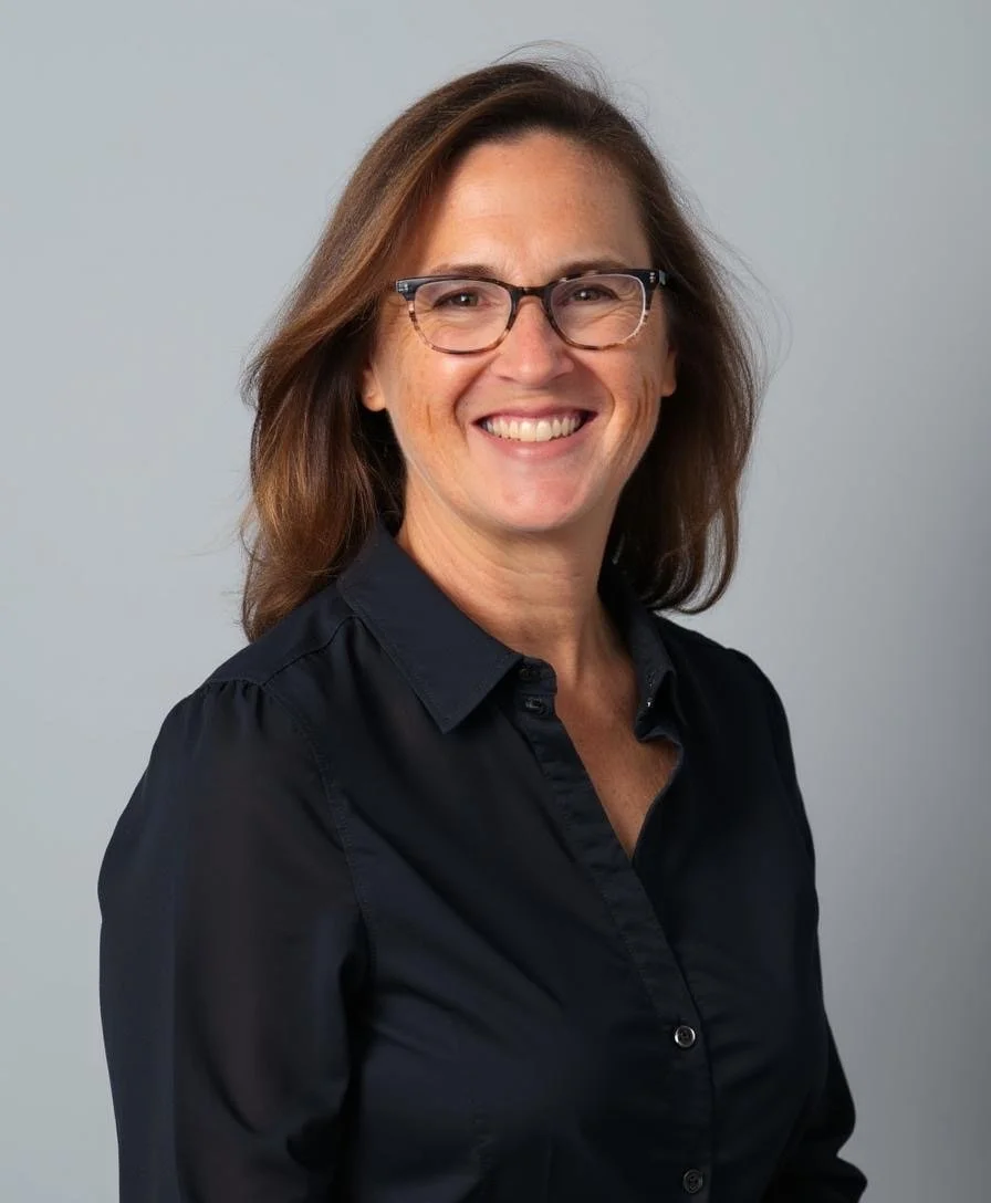 Therapist Kelli Egnazac