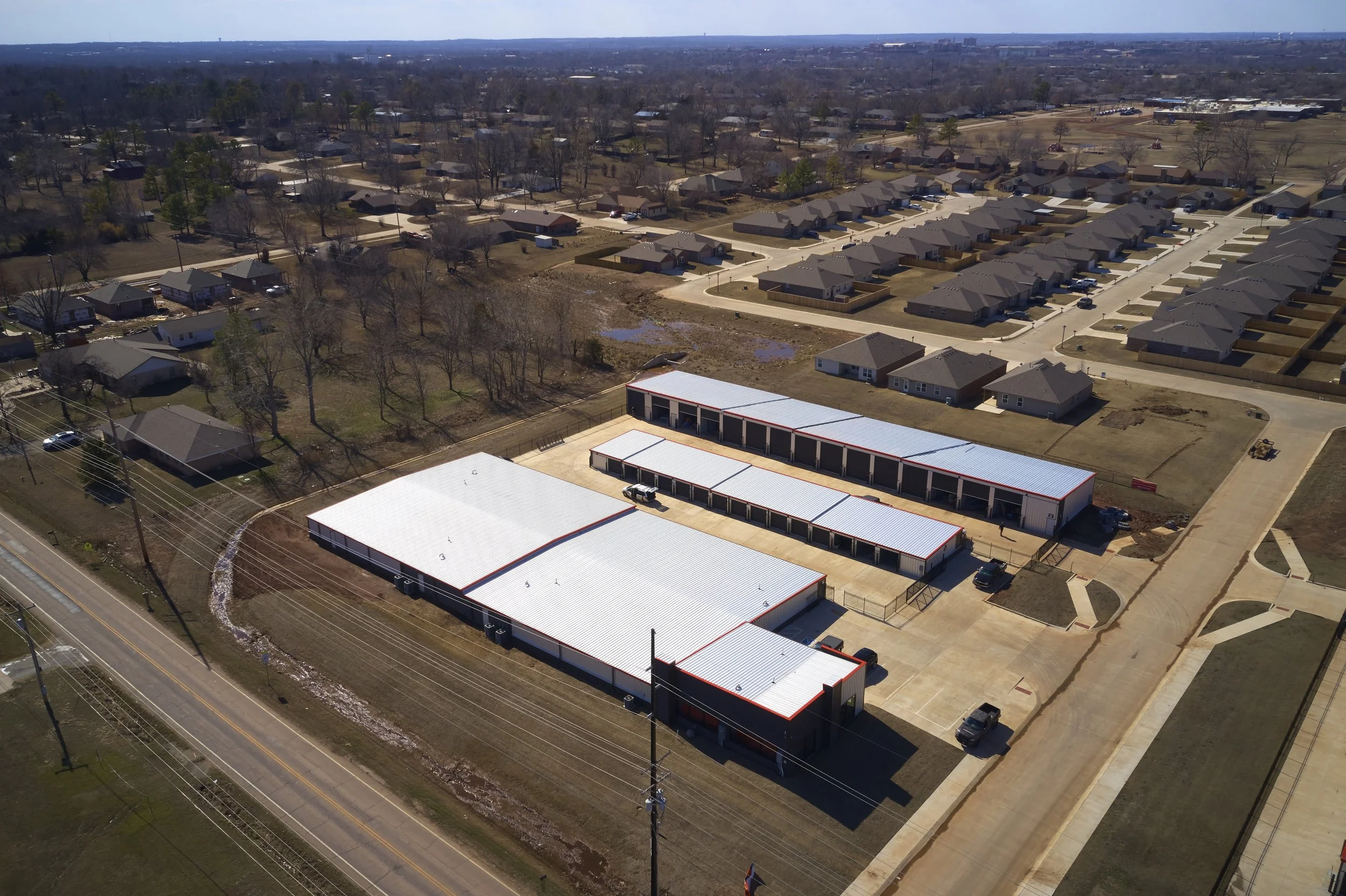 LockedUpSelfStorage_Aerial_004.jpg