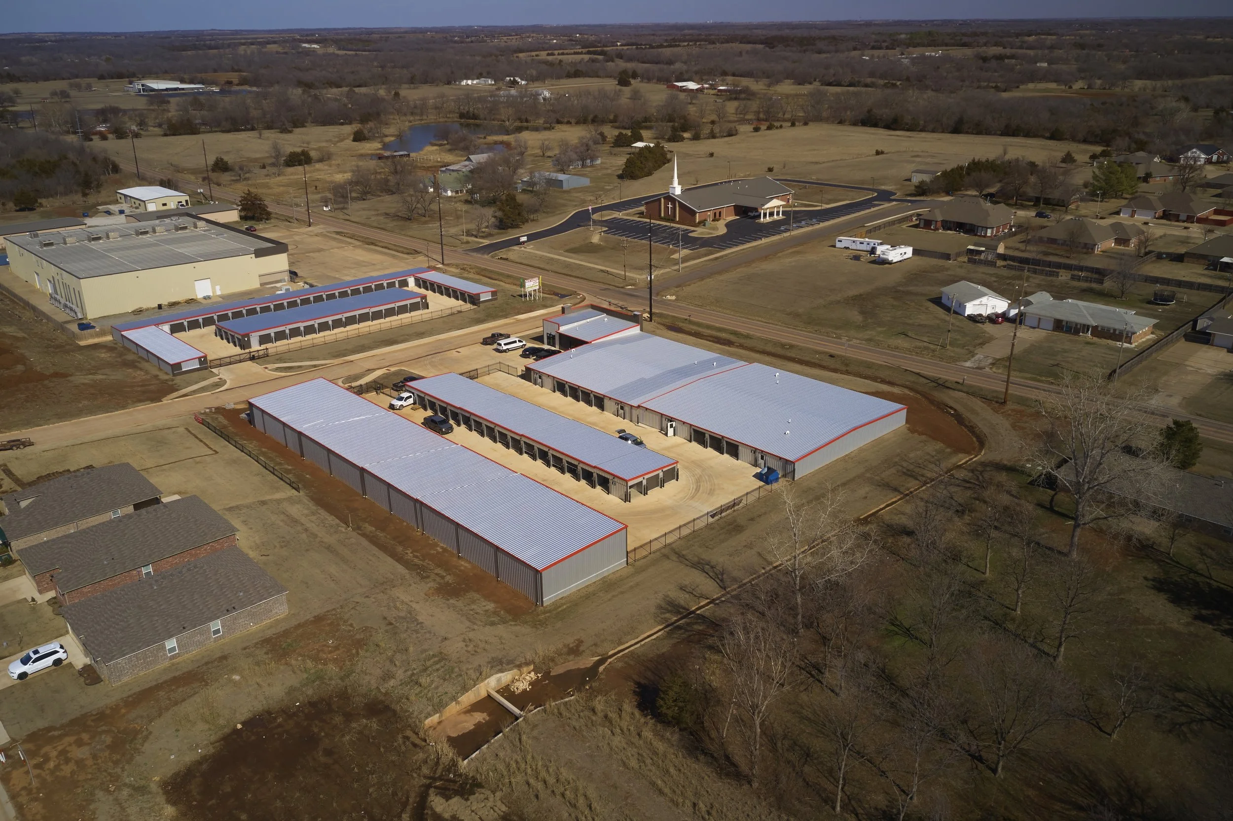 LockedUpSelfStorage_Aerial_007.jpg