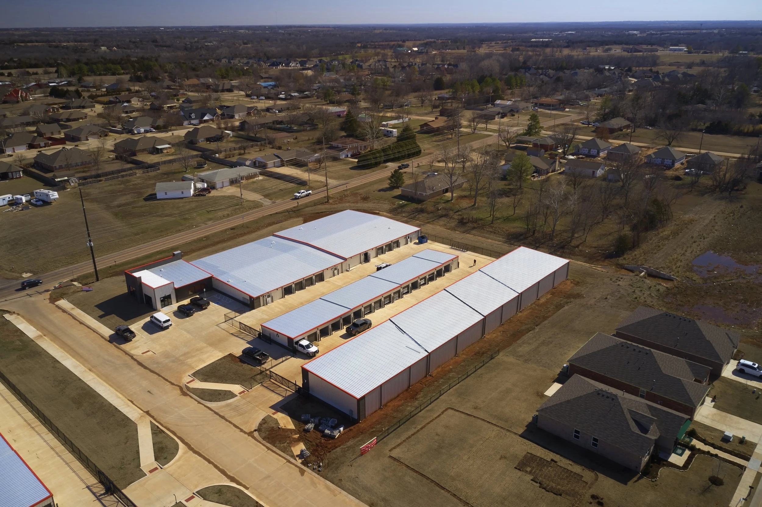 LockedUpSelfStorage_Aerial_005.jpg
