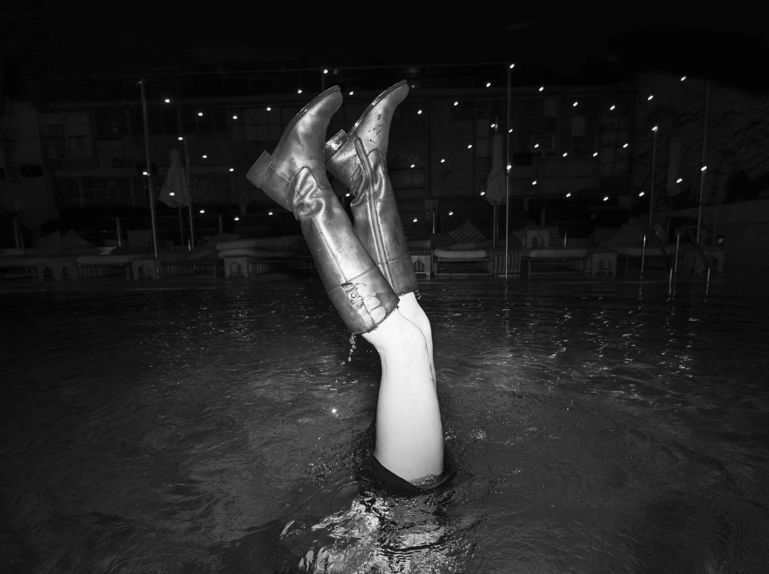 1163 FRYE_FALL_2015_DAY_TWO_POOL_02_0317-02A-BW copy2.jpg