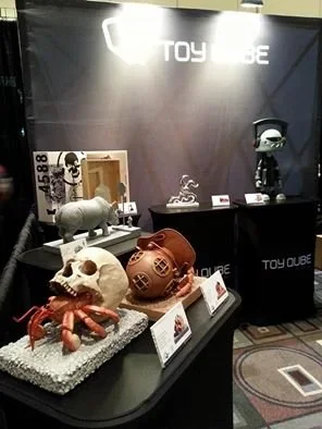 Josh Keyes 'Migratory Soul', 'Hermit' + 'The Collector' Resin Figures SNEAK PEEK