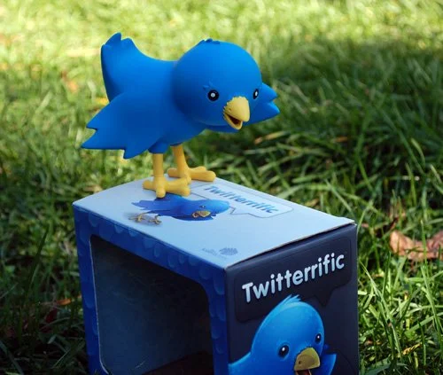 Twitter 'Ollie' Vinyl Figures Available