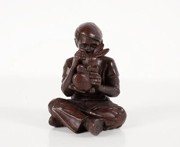 Faile 'Bunny Boy' Deep Cherry Bronze Available