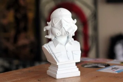 UrbanMedium 'Che Trooper' White Bust Available