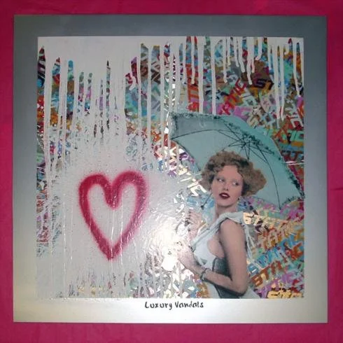 Awesome Static 'LV Heart' Available?