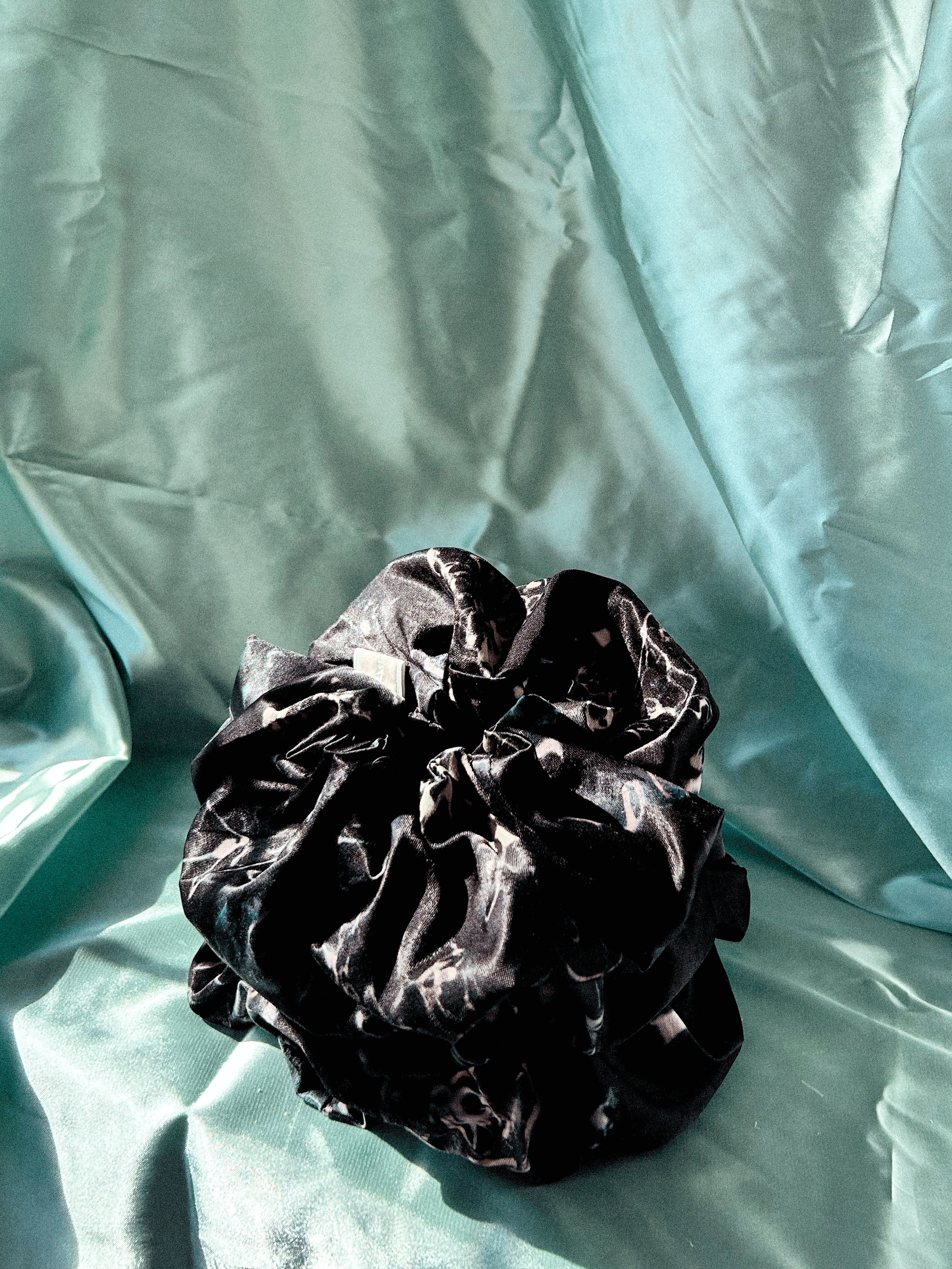 scrunchie-imagesArtboard-2-copy.png